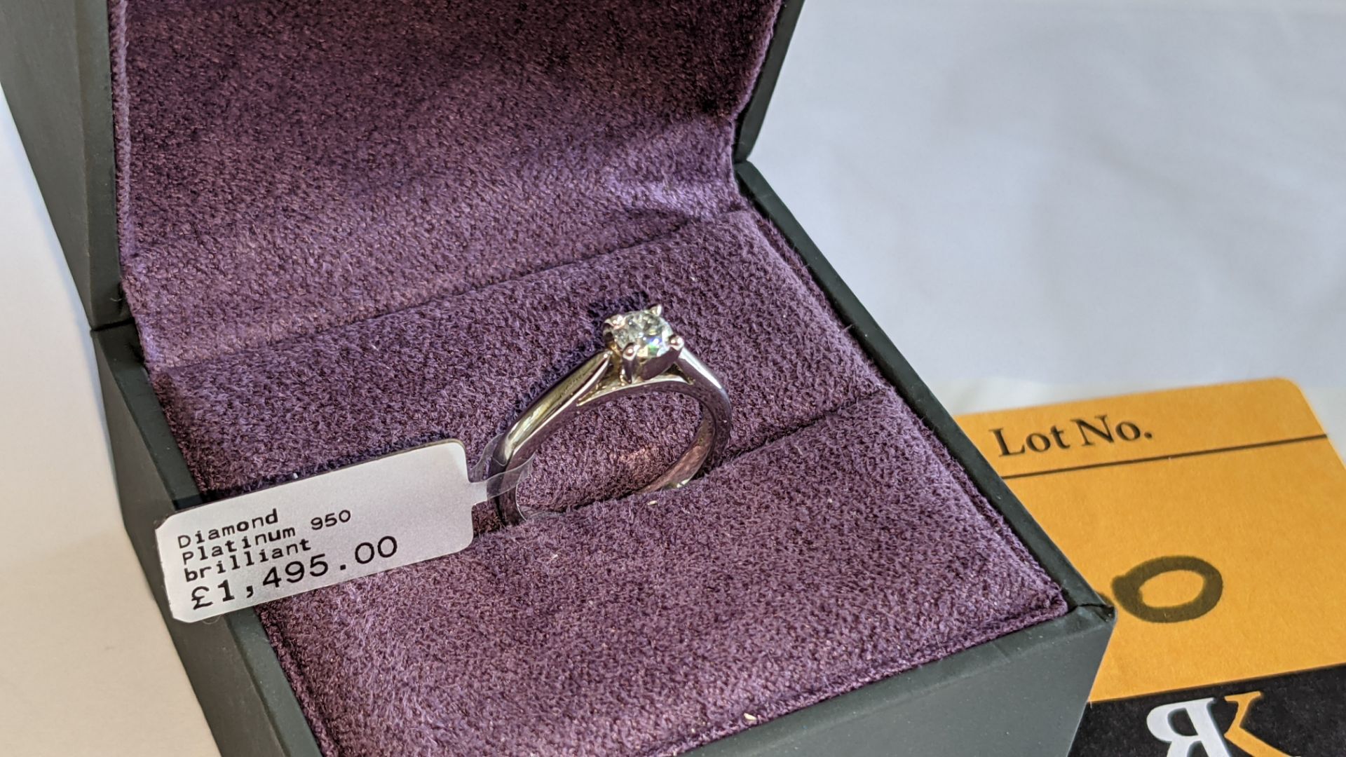 Platinum 950 ring with central brilliant cut diamond. RRP £1,495 - Image 5 of 17