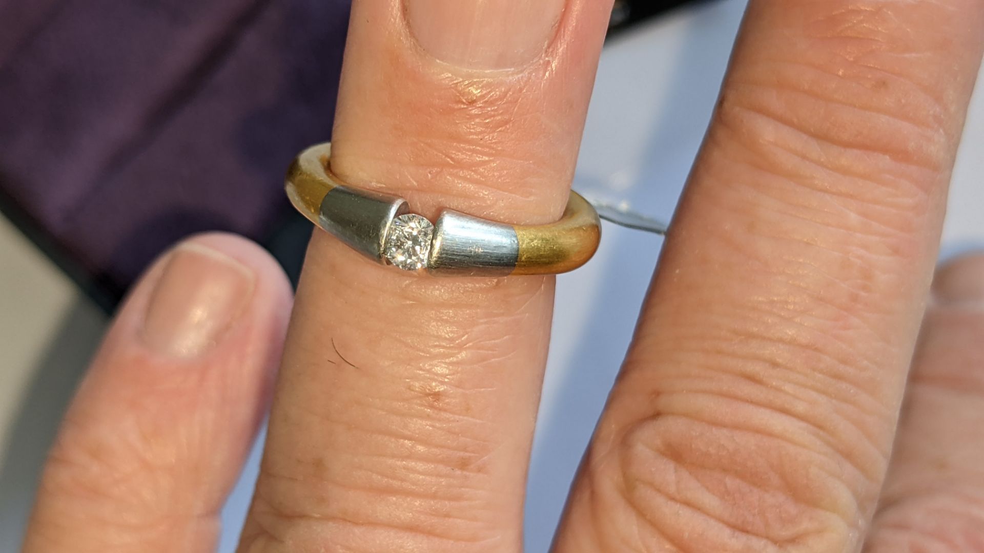 Platinum & yellow gold ring with 0.22ct central brilliant cut diamond. RRP £3,207 - Image 14 of 14