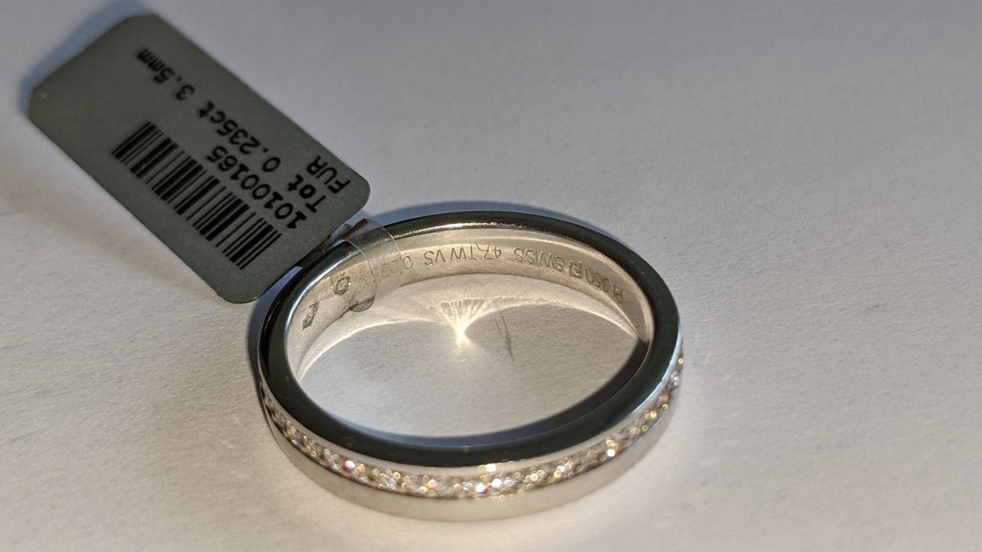 Platinum 950 ring with diamonds weighing total of 0.235ct. Ring 3.5mm wide. Diamonds surround the en - Image 9 of 15