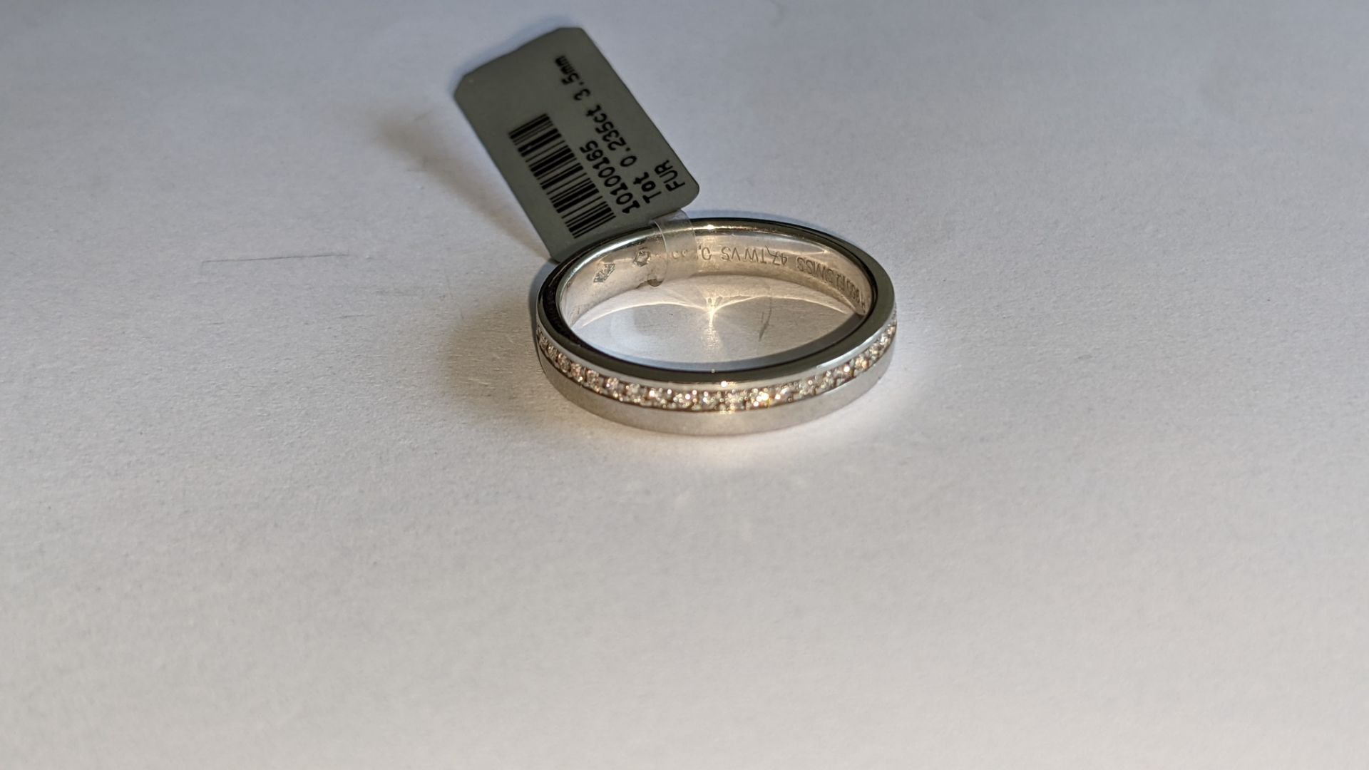 Platinum 950 ring with diamonds weighing total of 0.235ct. Ring 3.5mm wide. Diamonds surround the en - Image 8 of 15