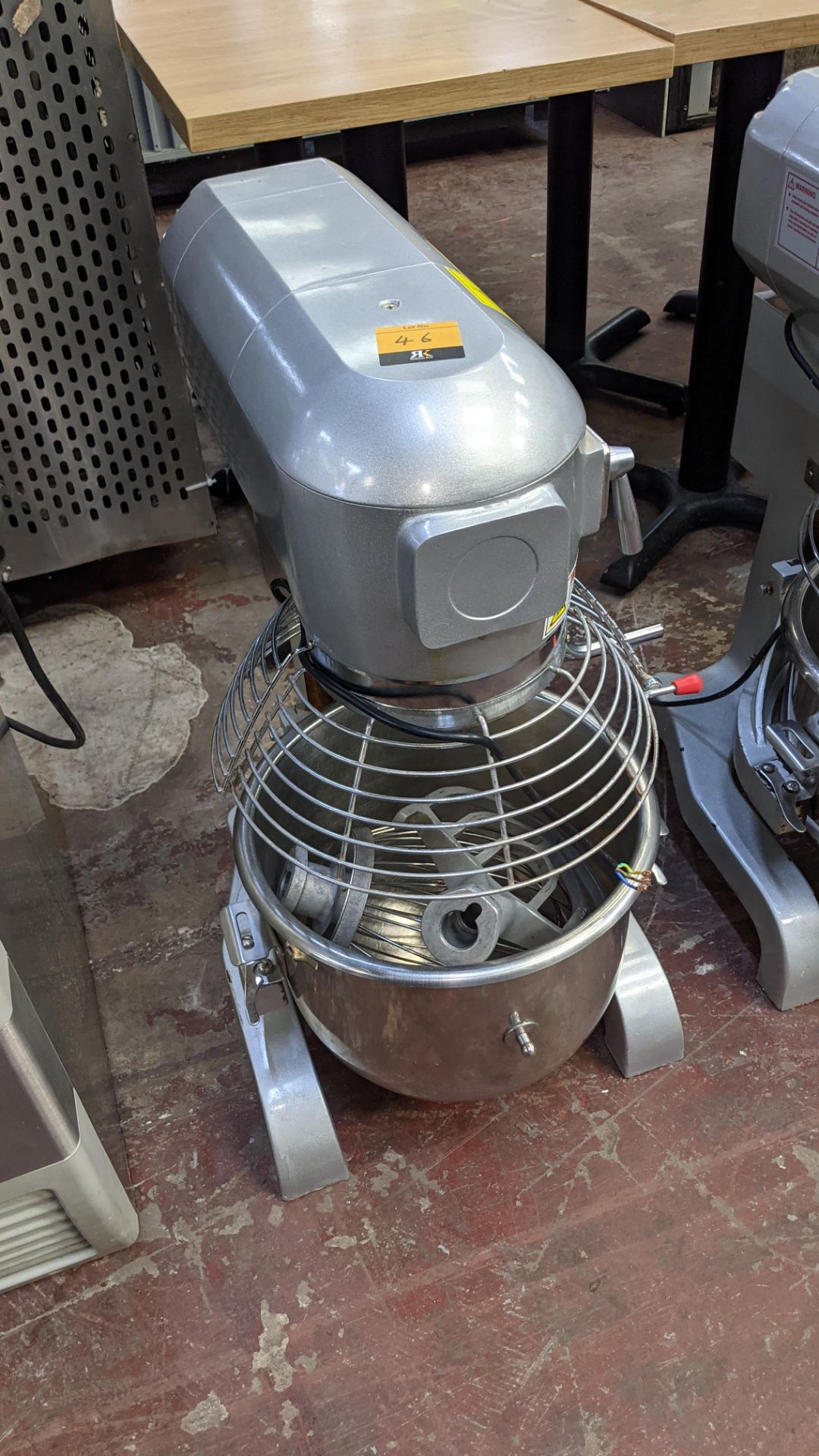 Buffalo model GL191 heavy-duty commercial mixer including removable bowl, paddle & whisk - Image 6 of 10