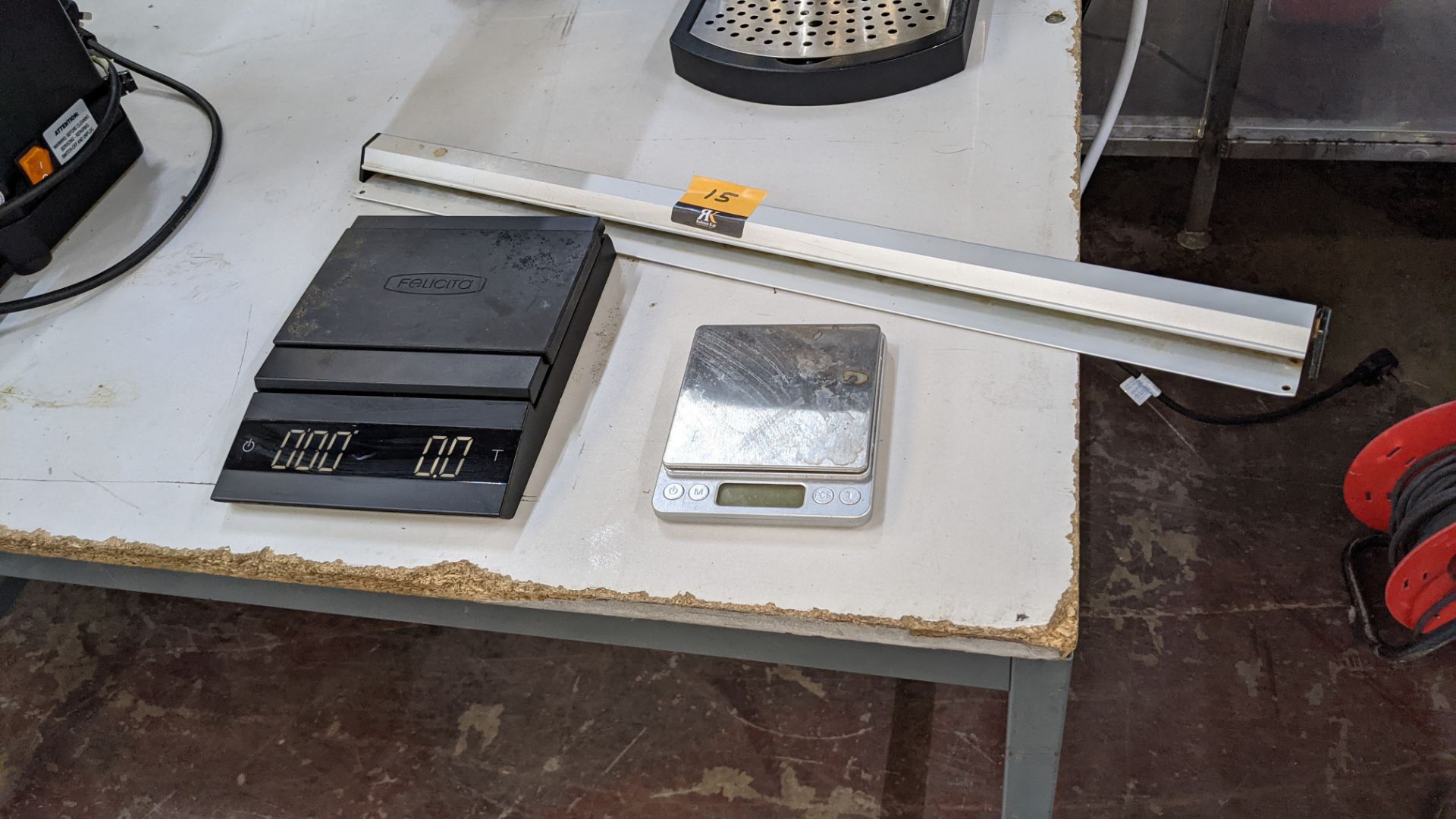 Mixed lot comprising Felicita Parallel model weighing scales, mini weighing scales & wall-mountable - Image 7 of 7