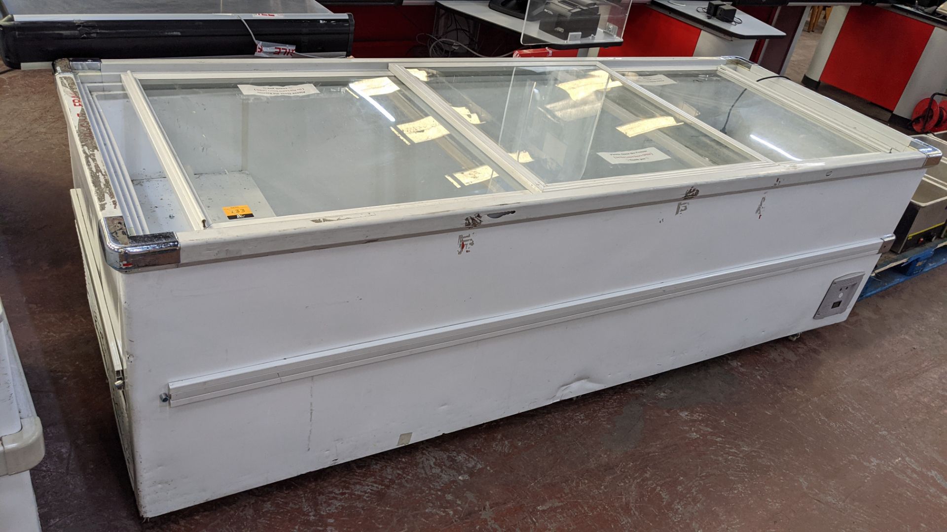 Very large chest freezer with 3 section clear top. Overall dimensions circa 2540mm x 940mm - Image 2 of 7