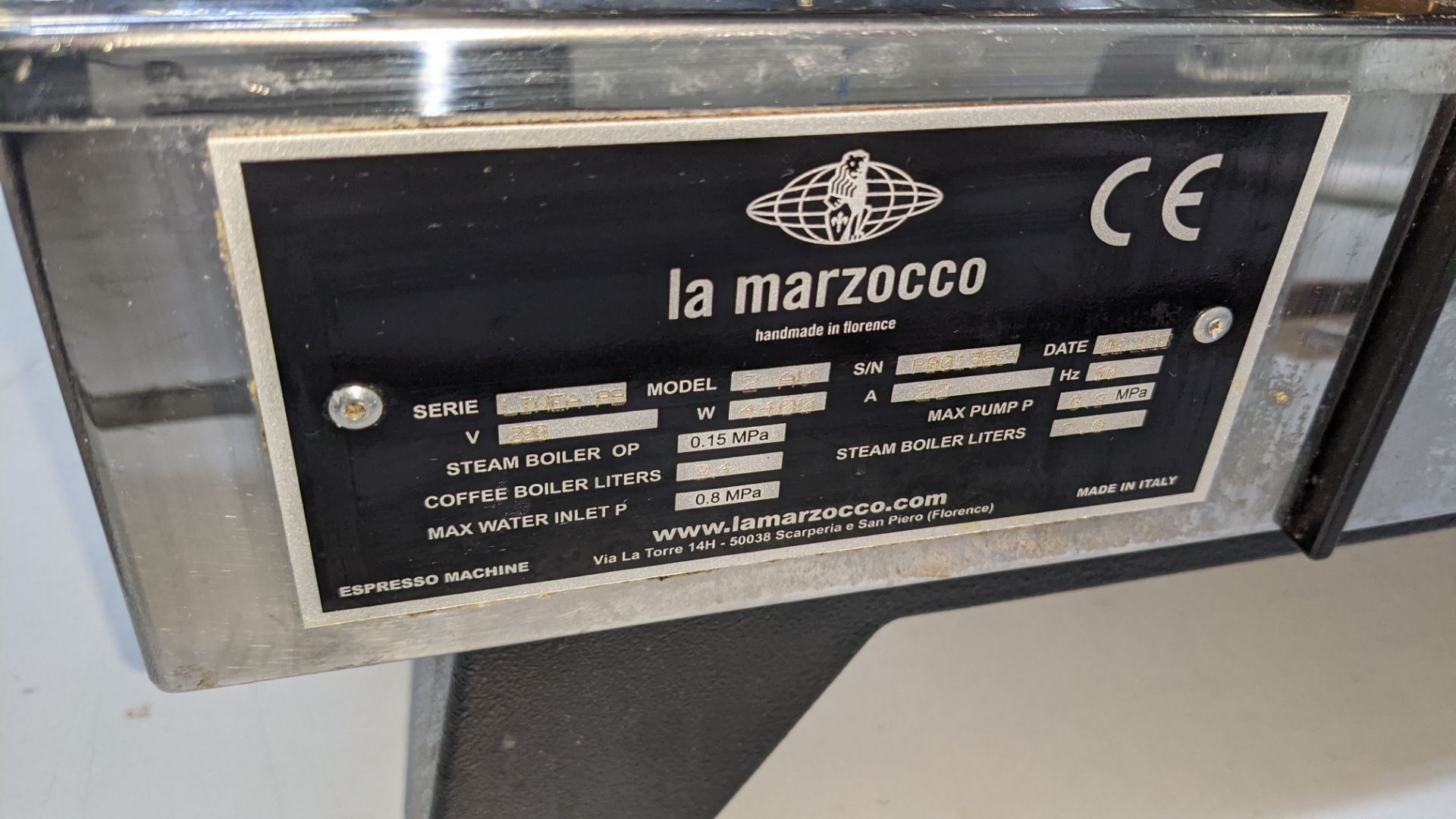 La Marzocco Linea PB 2 Group commercial coffee machine. A sticker on the machine suggests it was man - Image 14 of 28