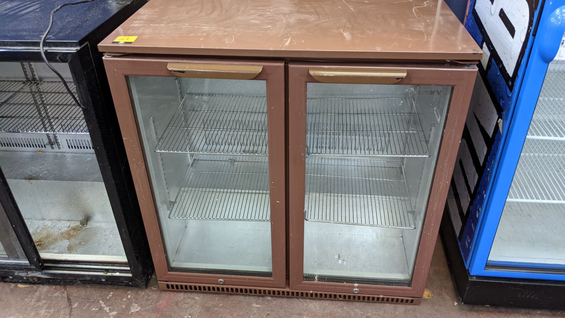 Husky brown twin clear door back bar/bottle fridge - Image 2 of 5