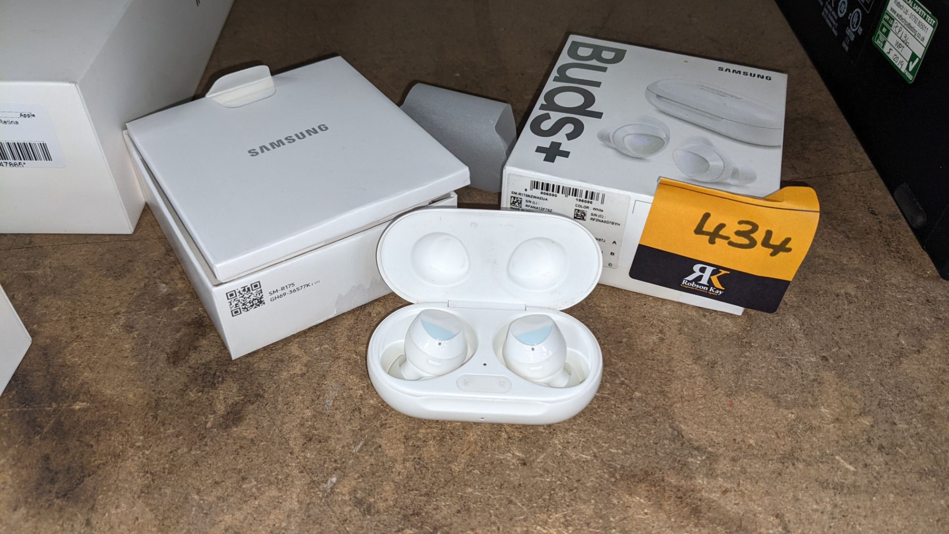 Samsung Galaxy Buds+ wireless earphones including wireless charging case, box & book pack. NB Water