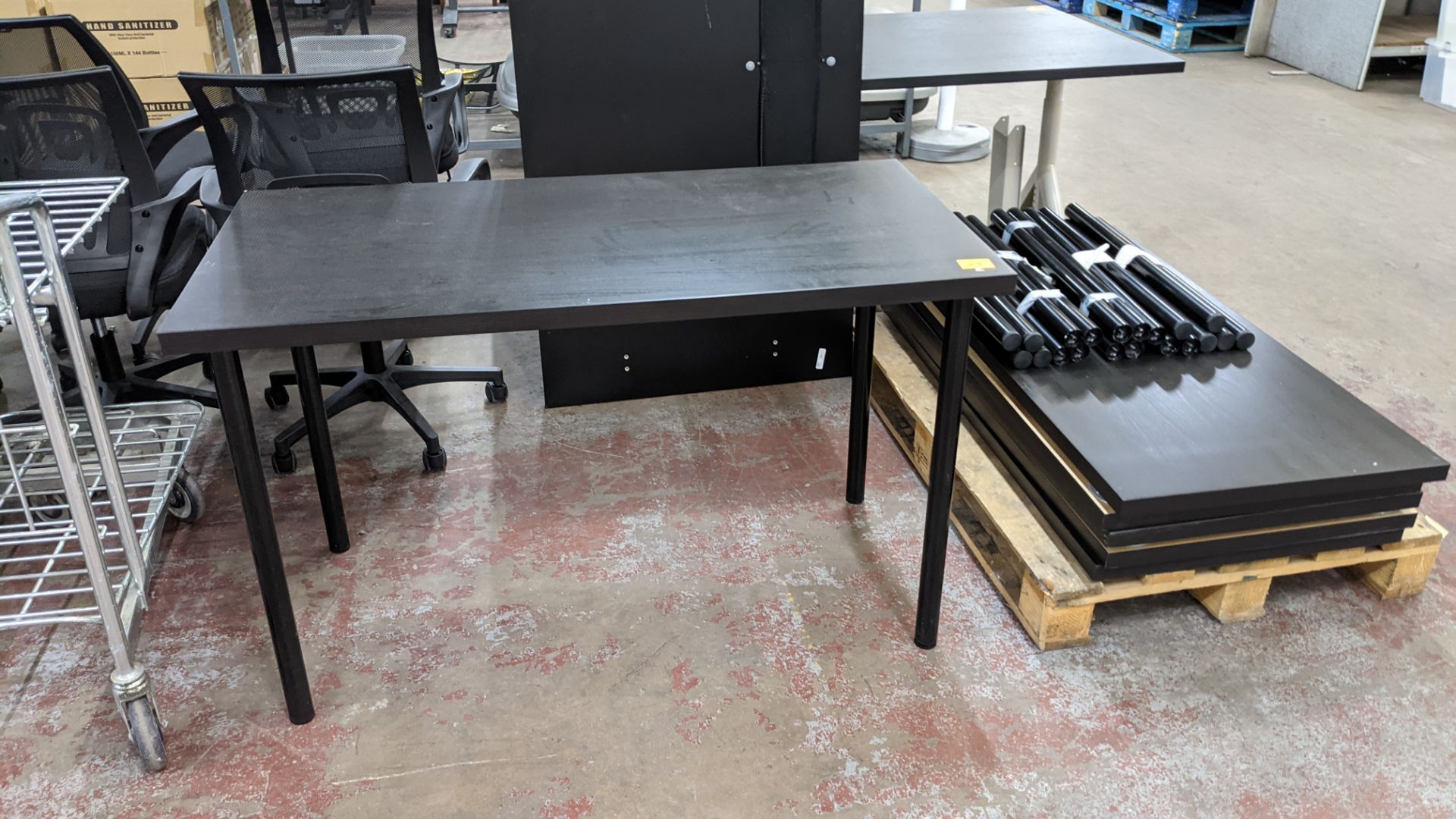 6 off black tables each comprising laminated top measuring 1200mm x 600mm plus 4 off black metal scr - Image 2 of 7