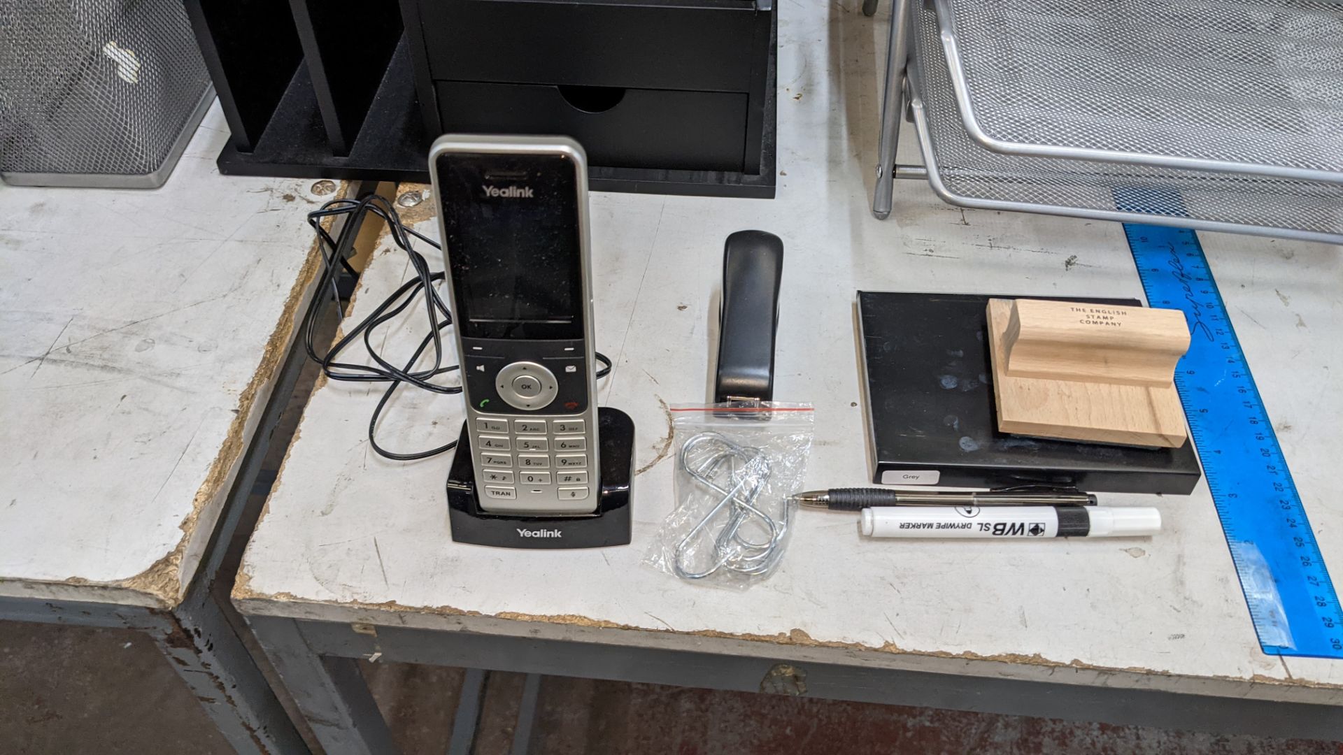 Mixed office lot comprising magazine storage boxes, filing trays, DECT telephone, office stationery - Image 5 of 9