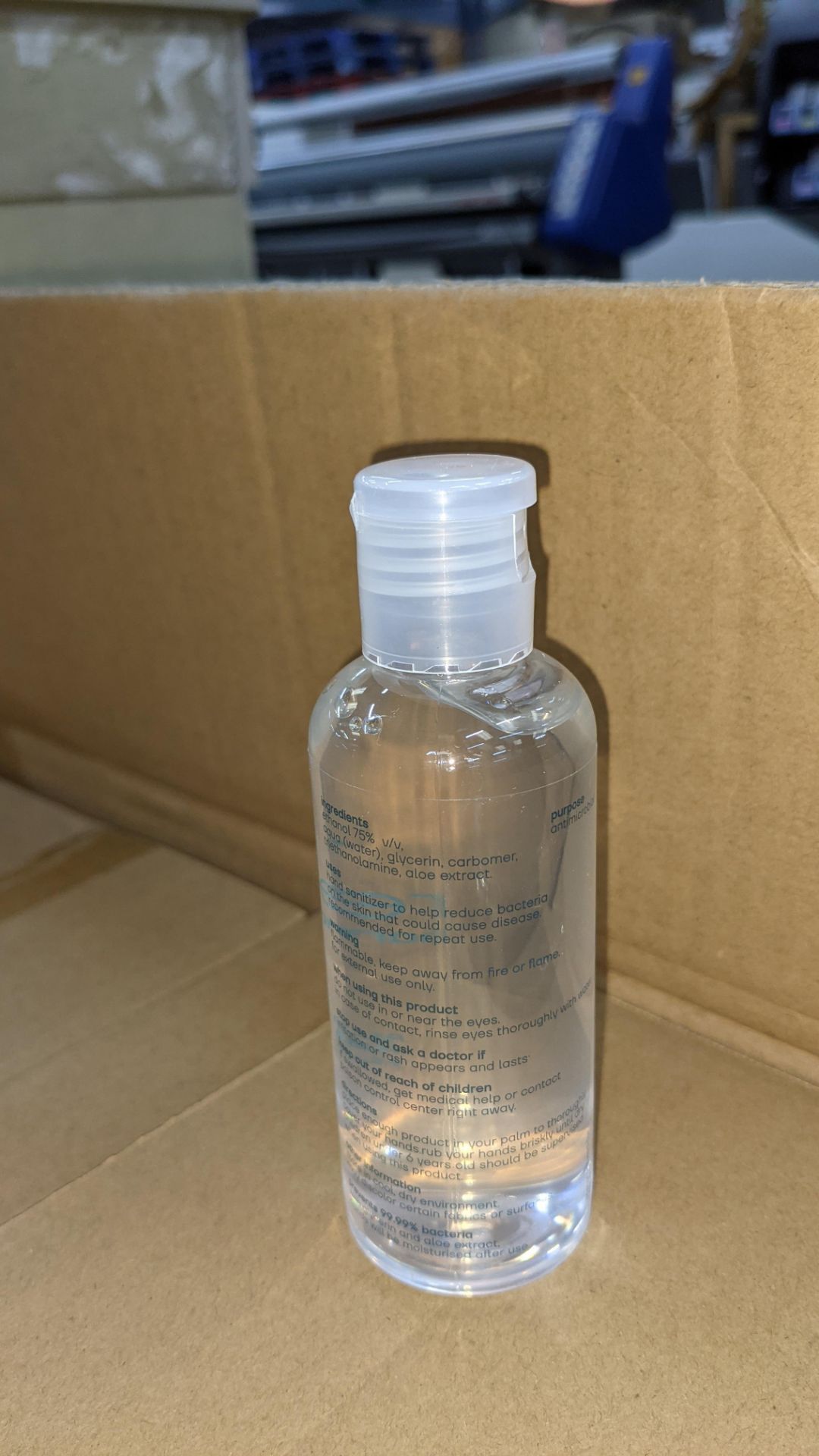 572 off 100ml bottles of hand sanitiser each containing Aloe Vera antibacterial moisturiser. 75% et - Image 5 of 7