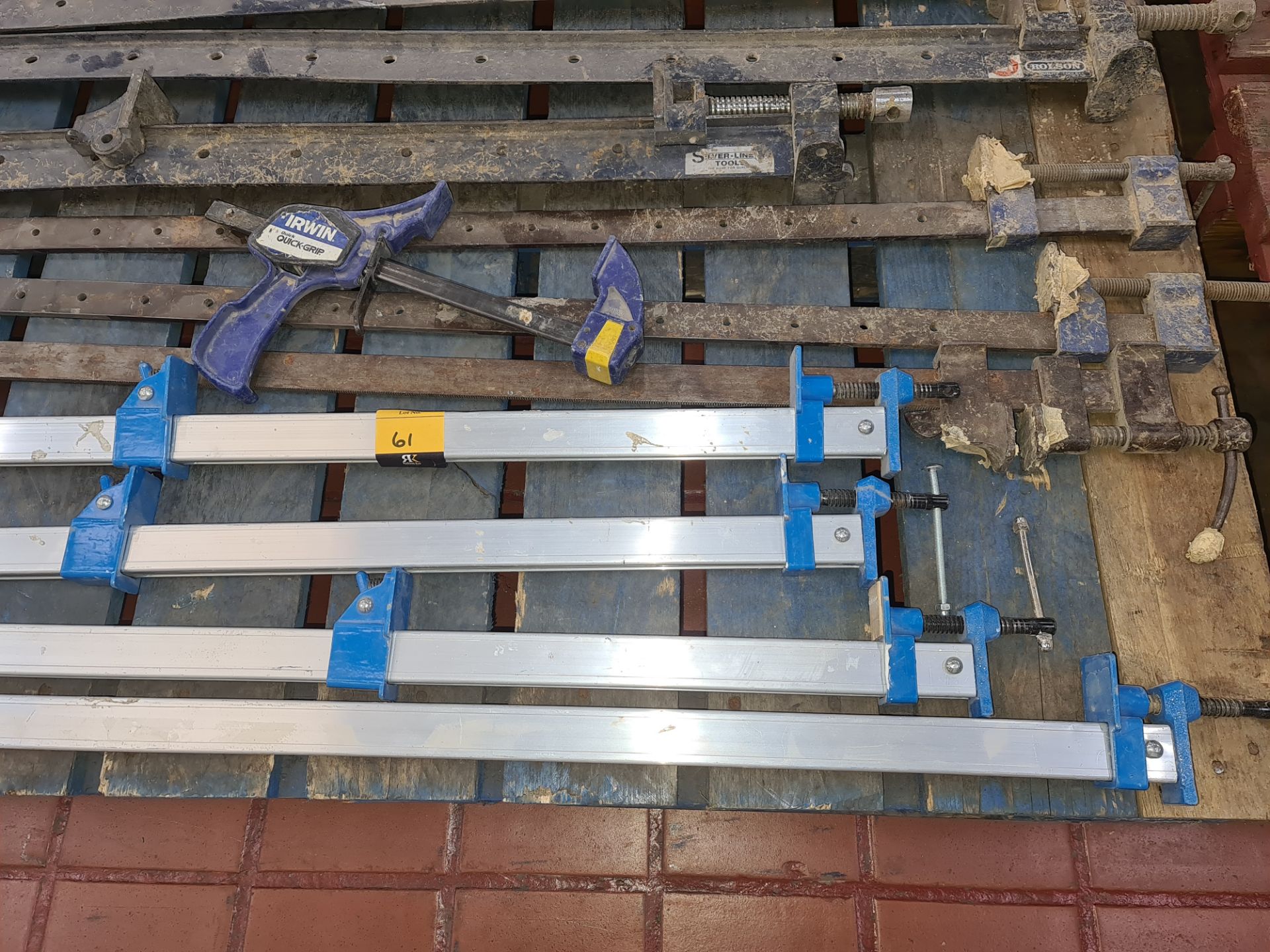 Contents of a pallet of long handled clamps & similar - pallet excluded - Image 2 of 4