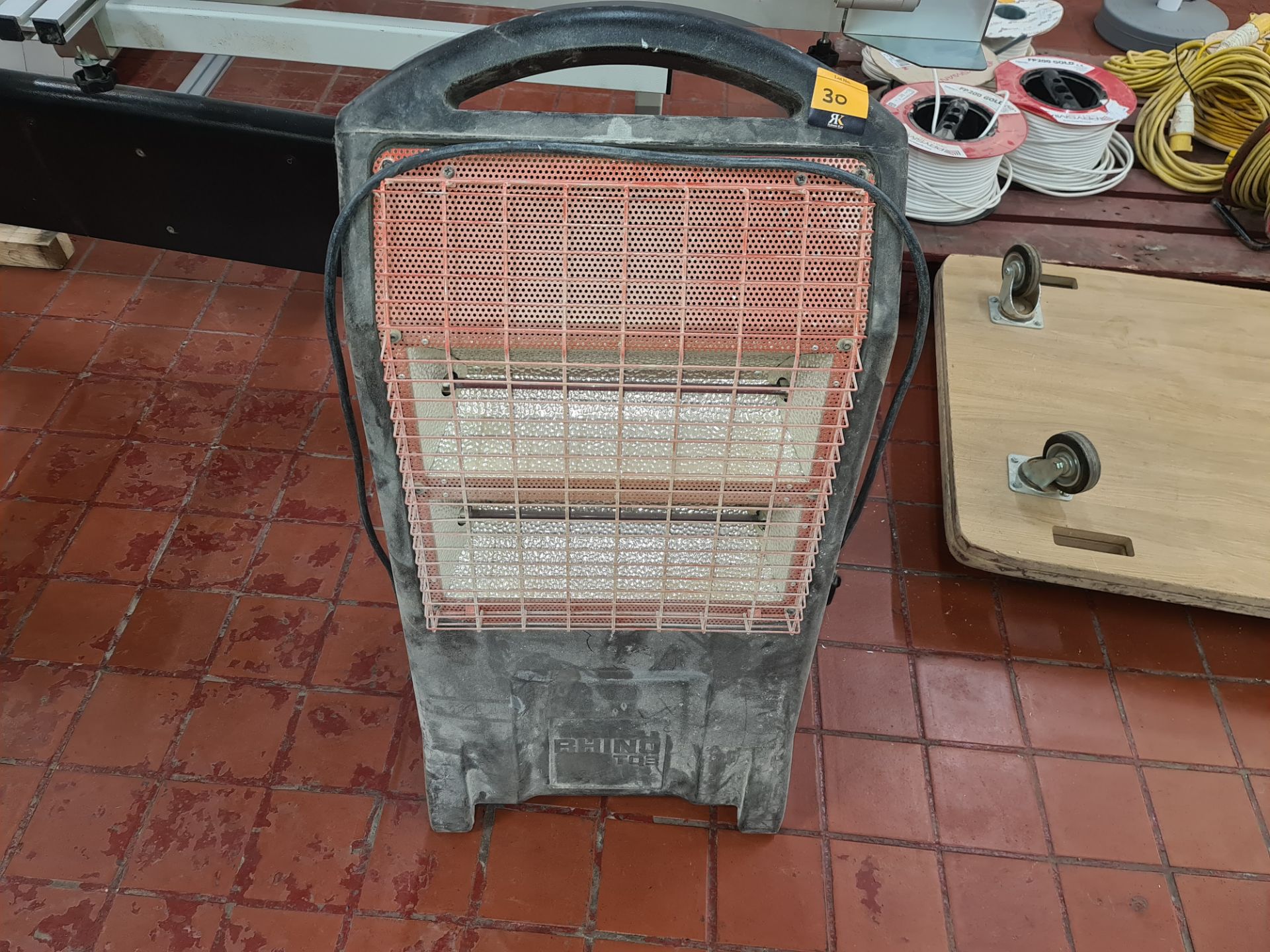 Rhino TQ3 halogen heater