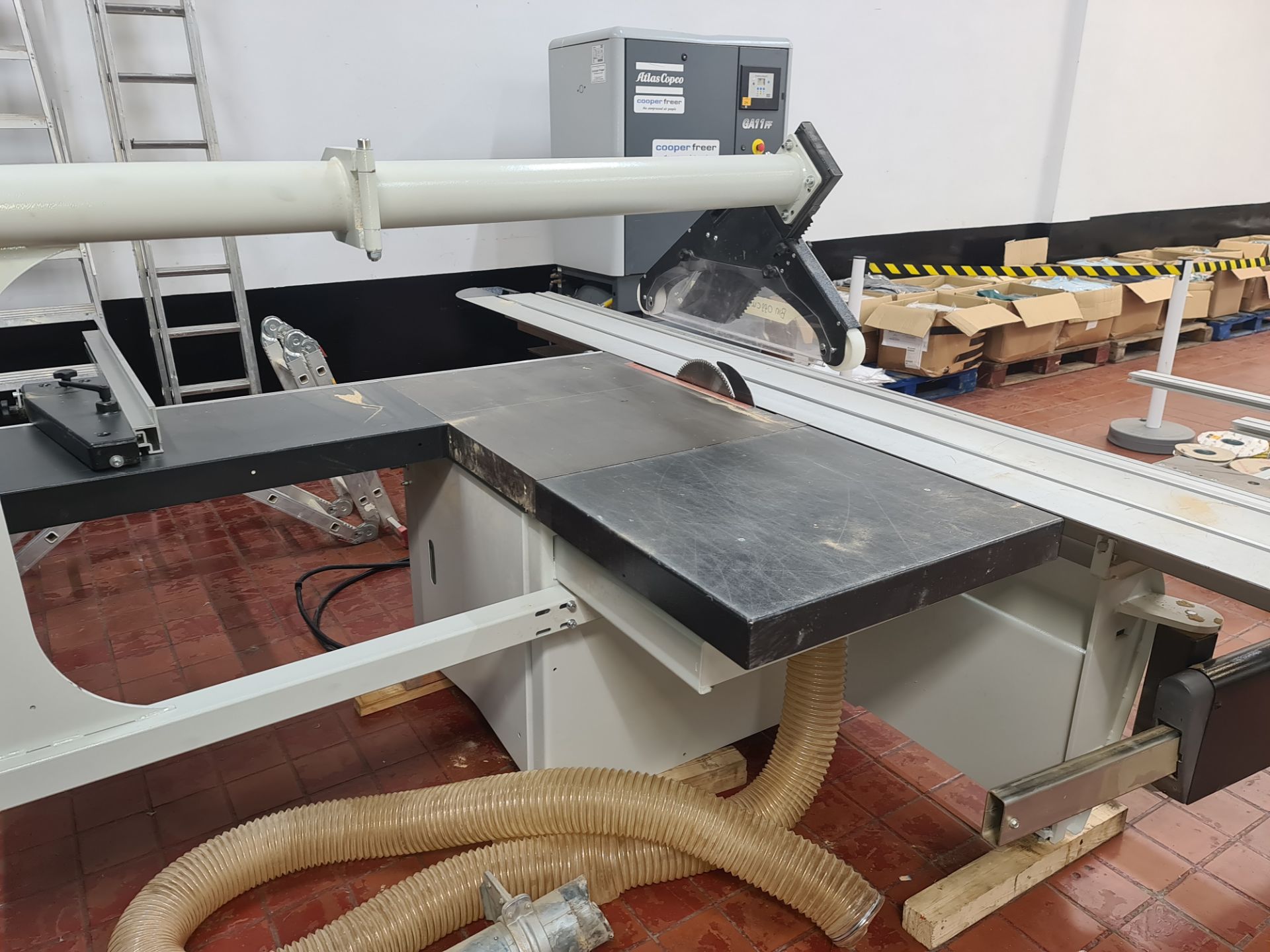 2018 Robland model NZ3200-3800 panel saw. NB. This was used with a dedicated dust extractor, which w - Image 5 of 33