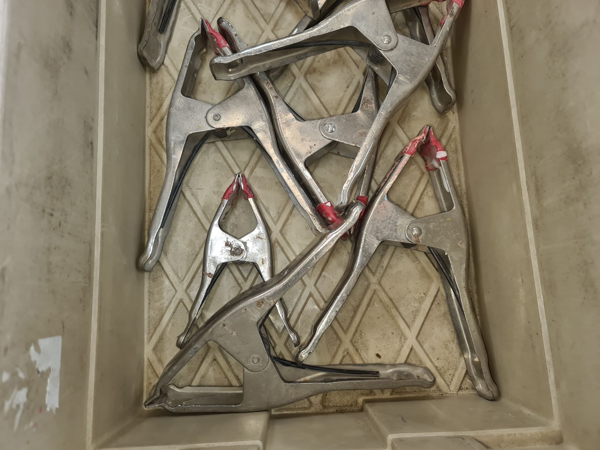 10 off clamps - crate excluded - Image 2 of 3