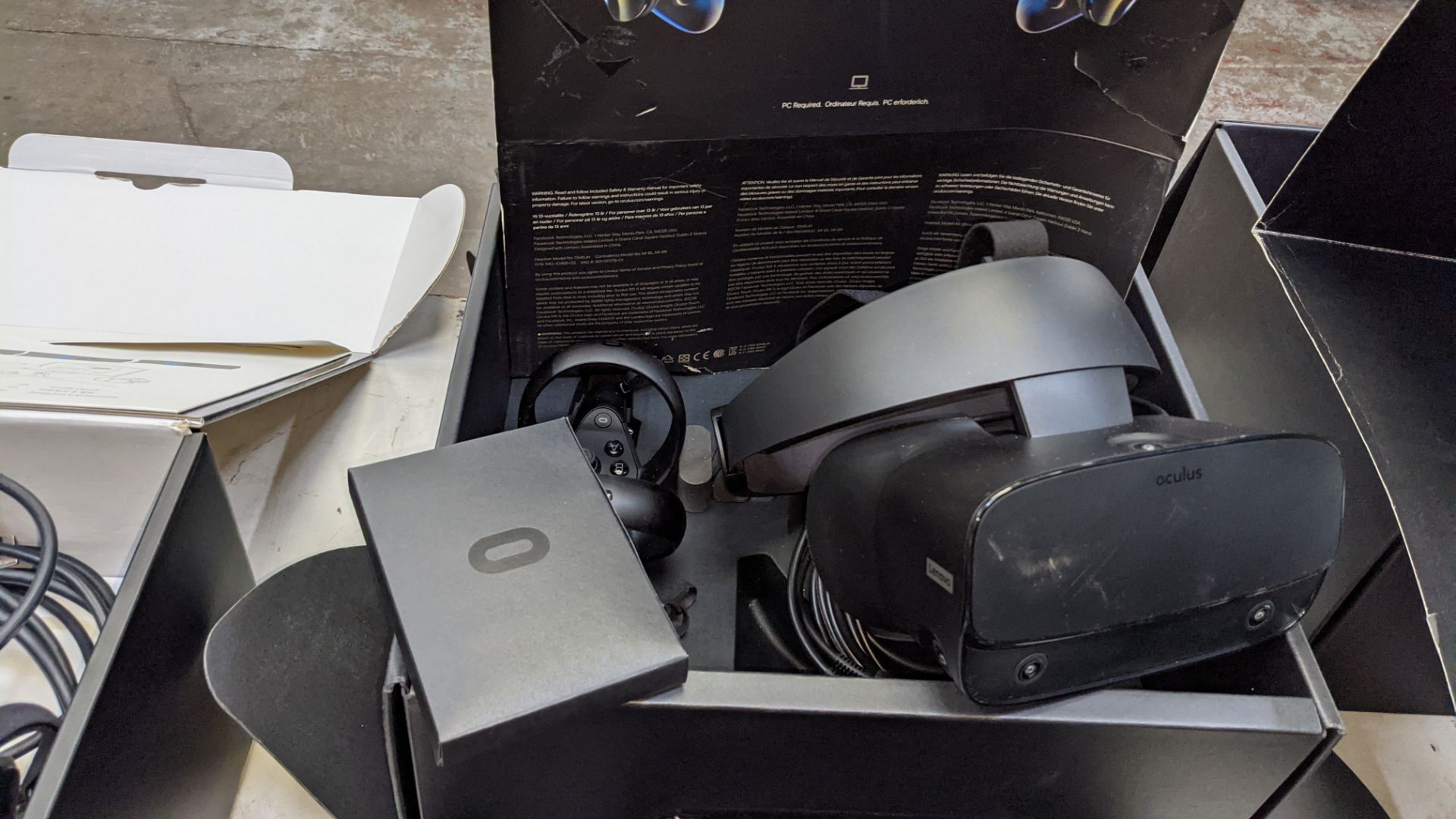 Oculus Rift S virtual reality system comprising headset, controllers, cables, adapters & more - Image 8 of 11