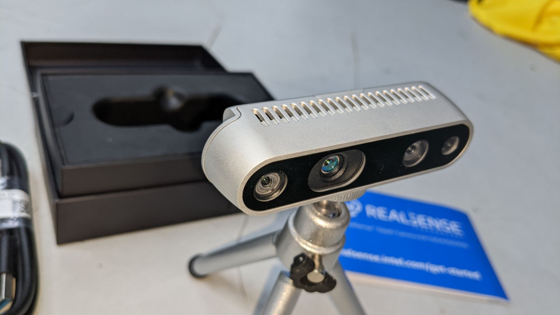 Intel Realsense model D435 depth cameras including tripod & box NB. Check photographs accompanying e - Image 3 of 10