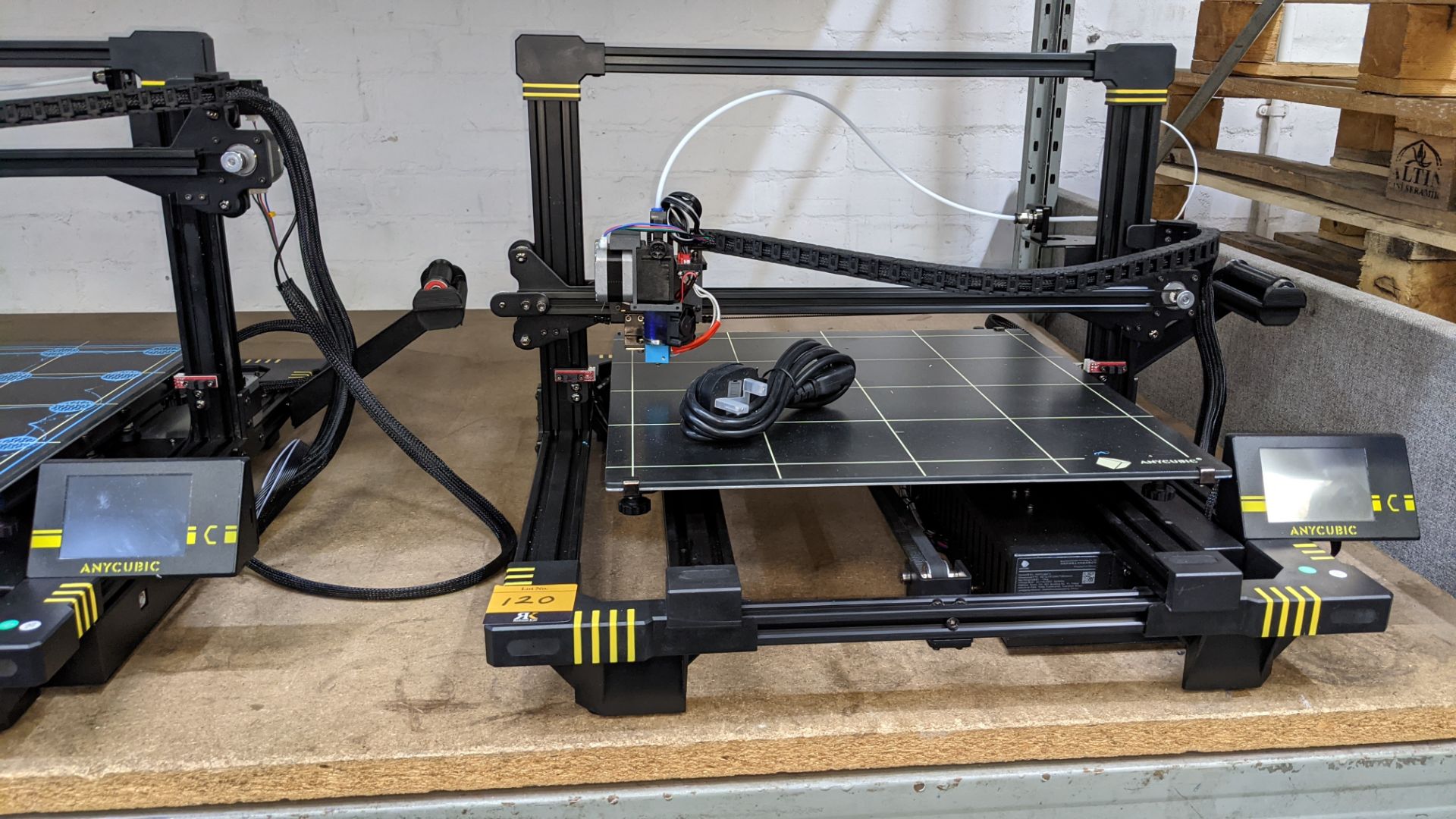 Anycubic Chiron 3D printer NB Lots 104 - 125 each consist of a similar 3D printer. We bel - Image 3 of 13