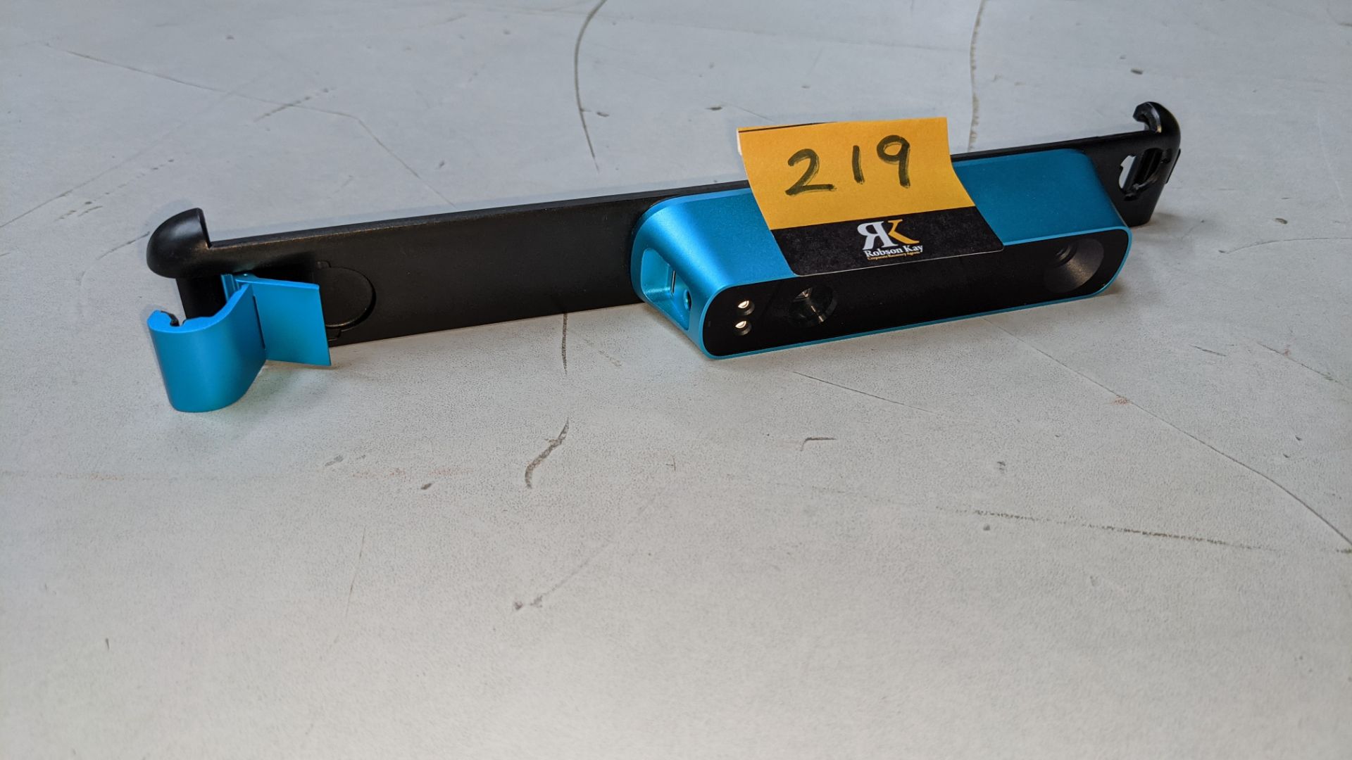 Structure model ST01 3D scanning device