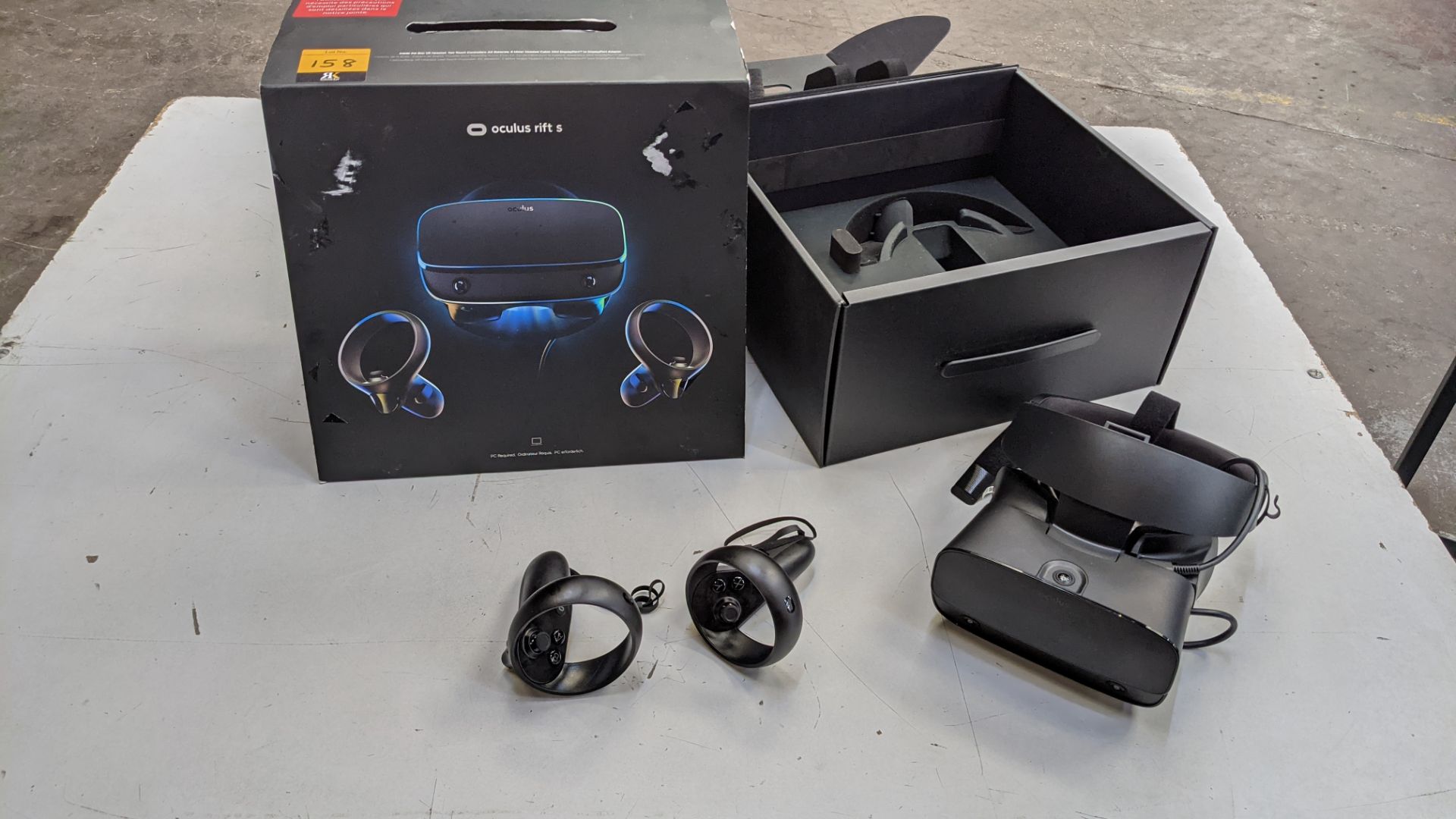 Oculus Rift S virtual reality system comprising headset, controllers, cables, adapters & more - Image 2 of 14