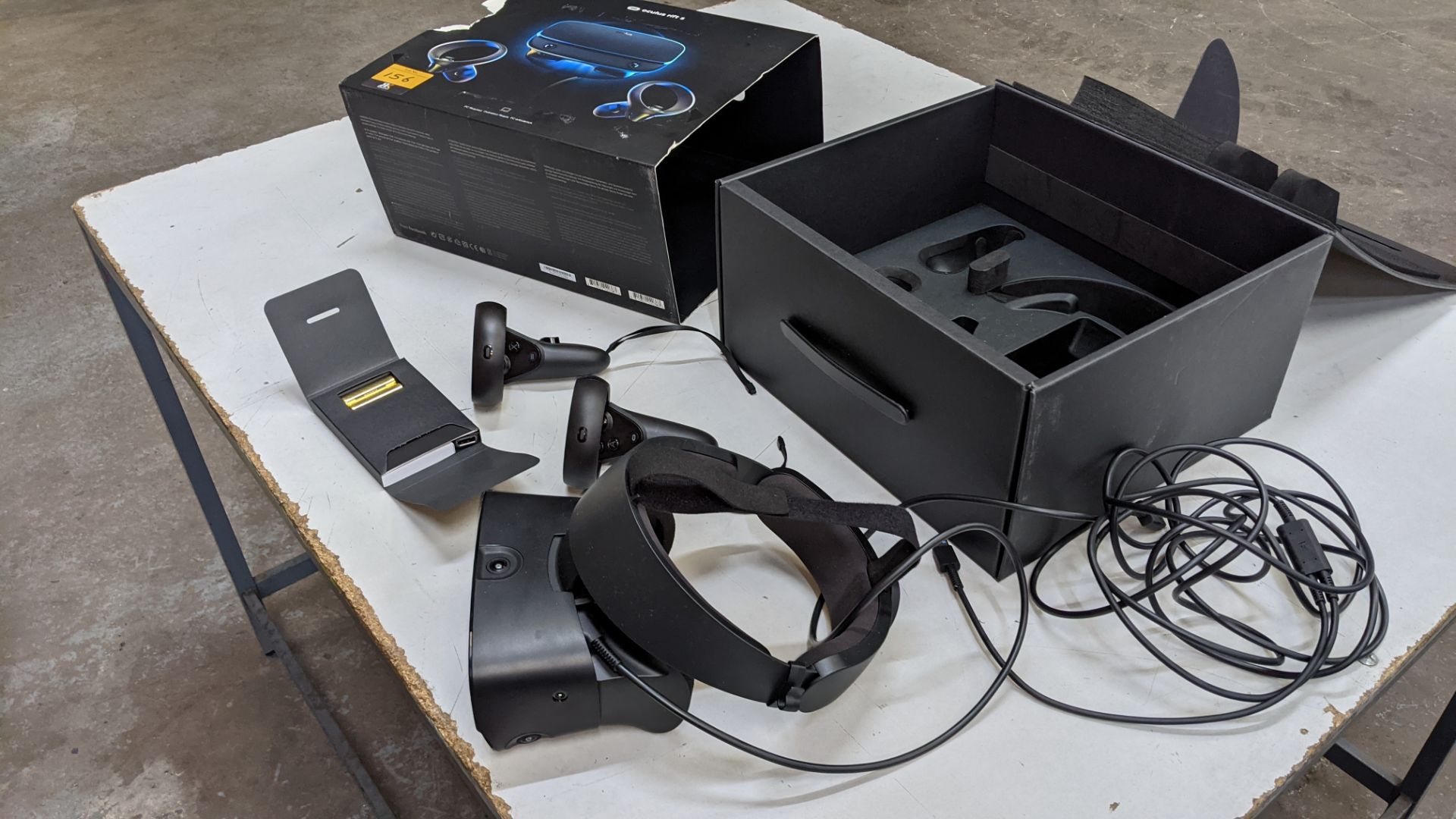 Oculus Rift S virtual reality system comprising headset, controllers, cables, adapters & more - Image 11 of 11