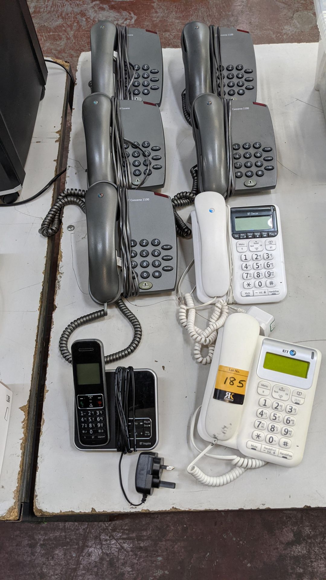 8 assorted telephone handsets - Image 2 of 6