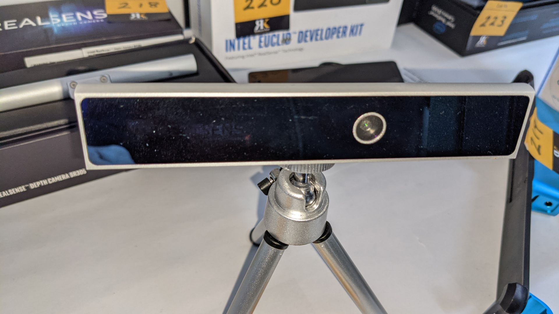 Intel Realsense depth camera model SR305 including tripod - no box or ancillaries - Image 3 of 7