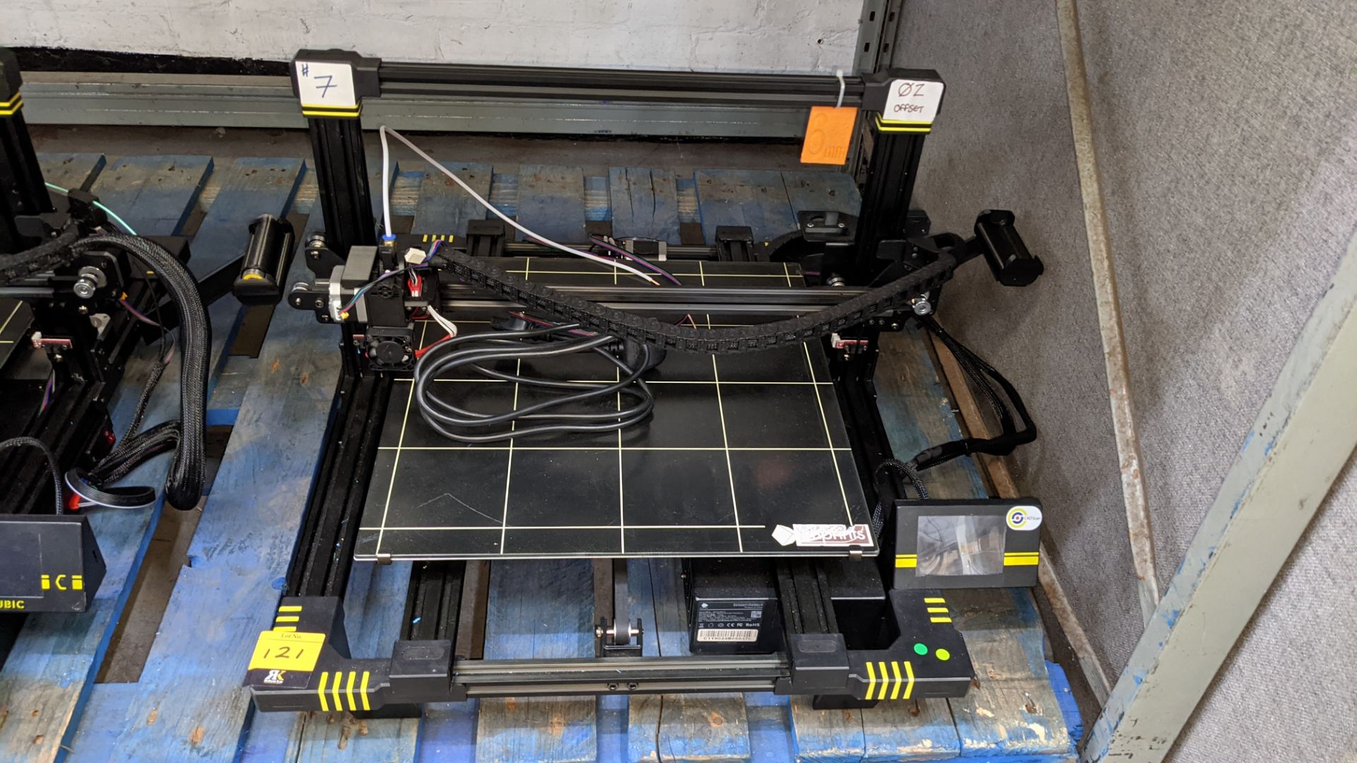 Anycubic Chiron 3D printer NB Lots 104 - 125 each consist of a similar 3D printer. We bel