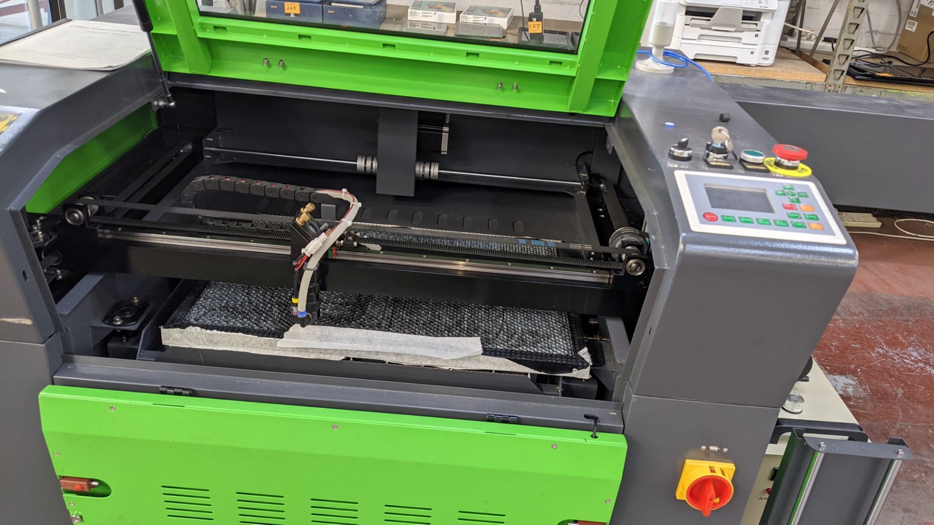 2019 Zing laser engraving machine/cutter, model Z6040. 60w laser power. Date of manufacture May 2019 - Image 22 of 29