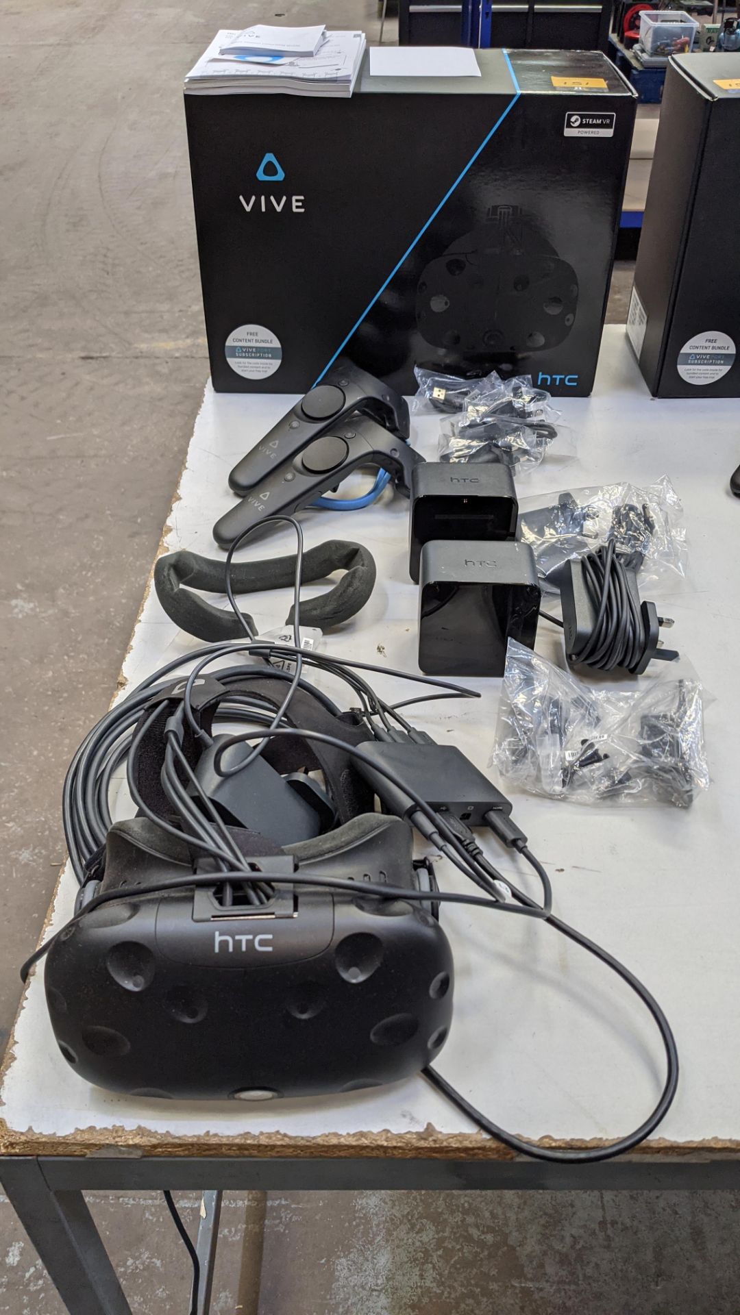 HTC Vive virtual reality kit comprising headset, controllers, base stations & more as pictured - Image 2 of 15