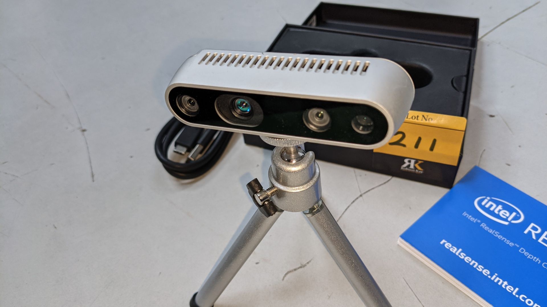 Intel Realsense model D435 depth cameras including tripod & box NB. Check photographs accompanying e - Image 4 of 10