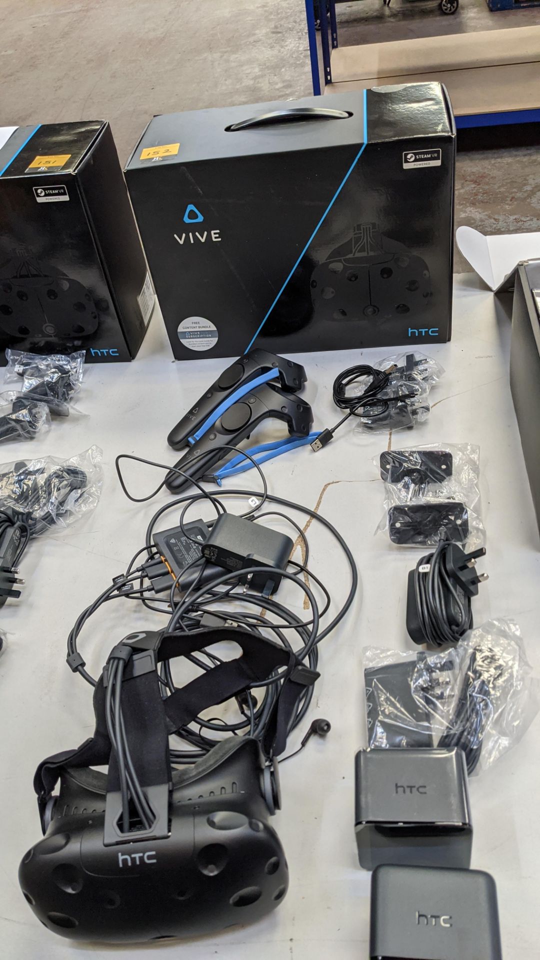 HTC Vive virtual reality kit comprising headset, controllers, base stations & more as pictured - Image 15 of 15