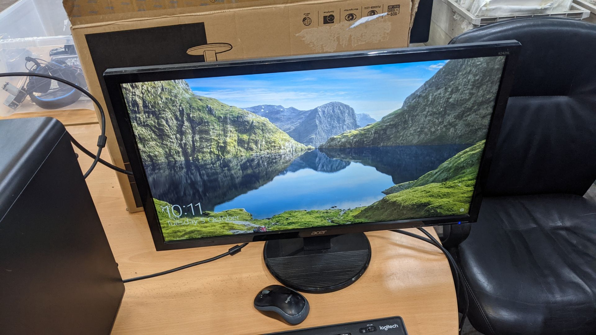 Desktop computer including Acer 24" widescreen monitor, keyboard & mouse - Image 9 of 13