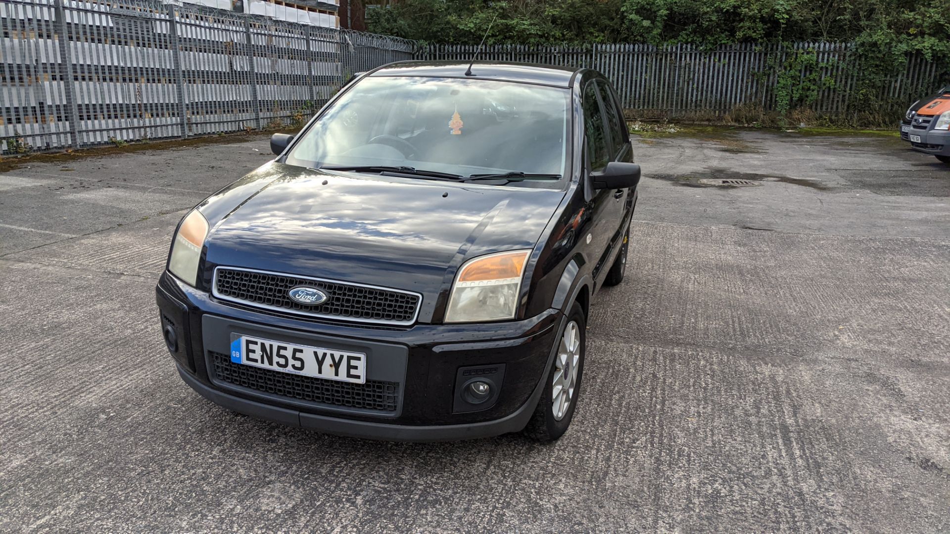 2006 Ford Fusion Zetec Climate TDCI 5-door hatchback - Image 4 of 29