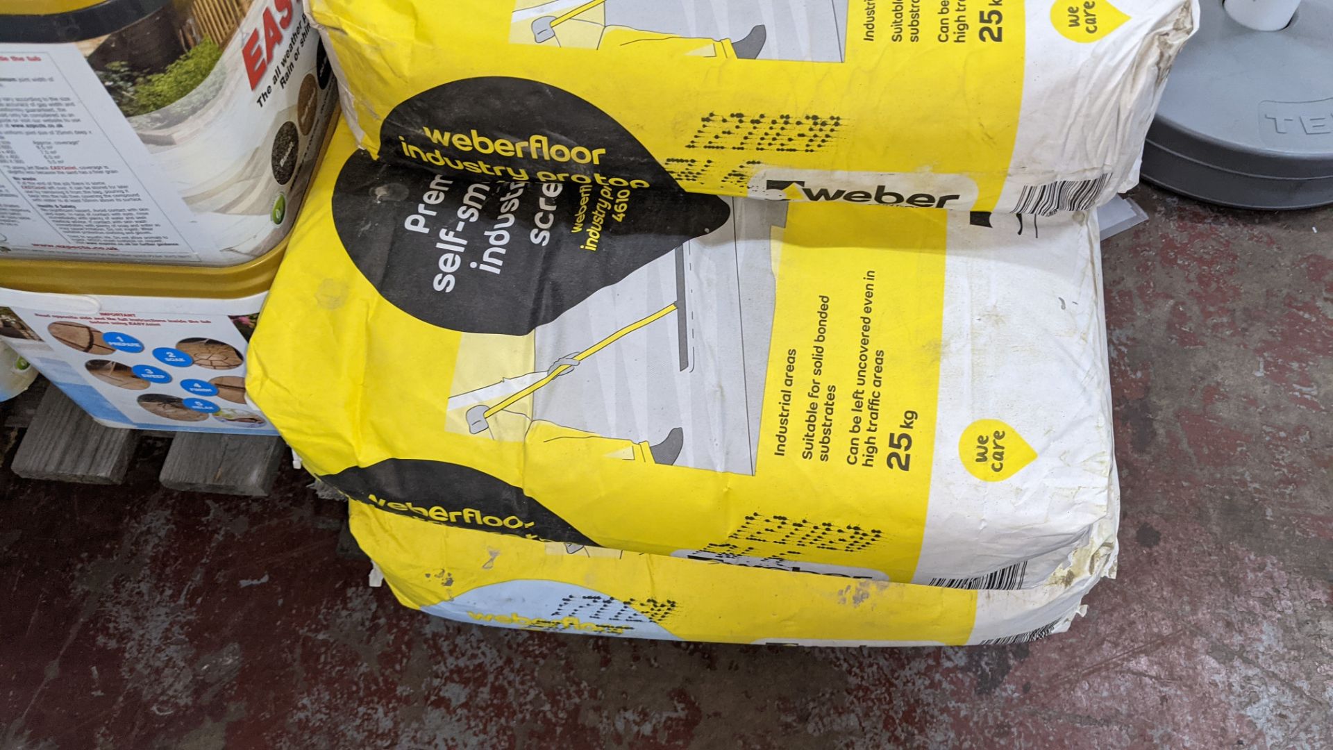 5 off 25kg sacks of Weber Premium self-smoothing industry top screed (Weberfloor Industry Pro Top 46 - Image 4 of 4