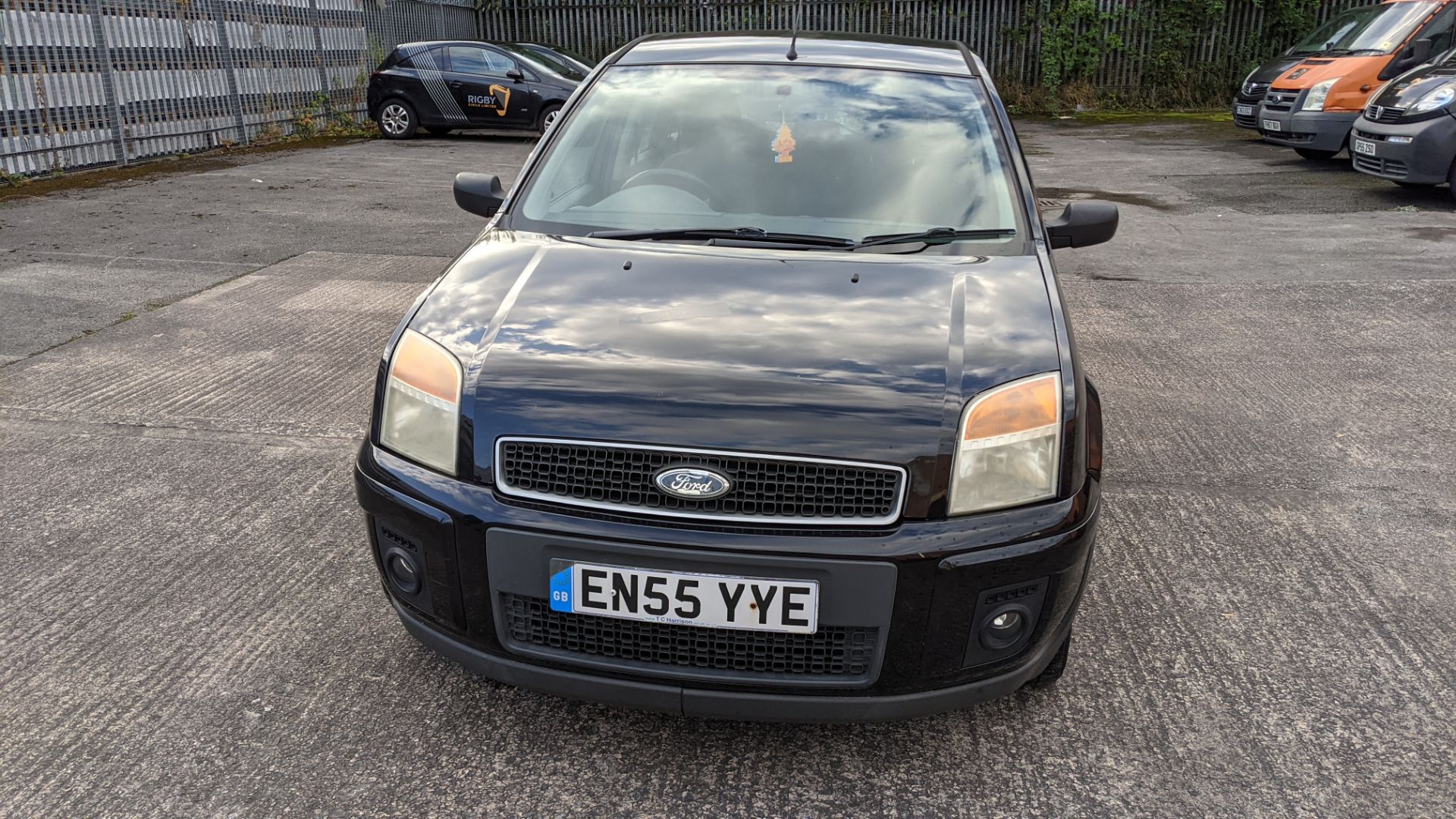 2006 Ford Fusion Zetec Climate TDCI 5-door hatchback - Image 3 of 29