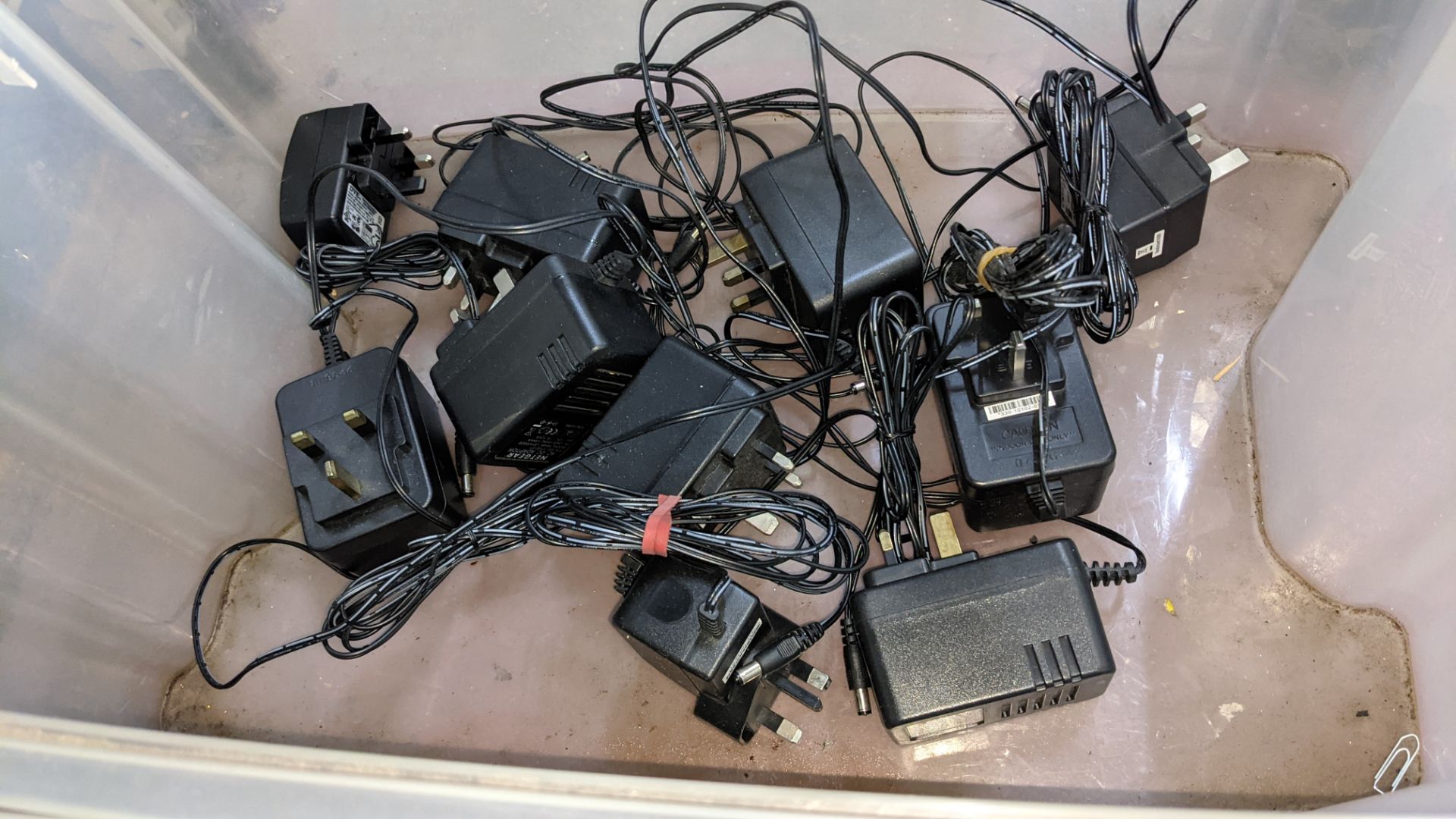 Contents of a crate of power adaptors & similar - crate excluded - Image 4 of 5