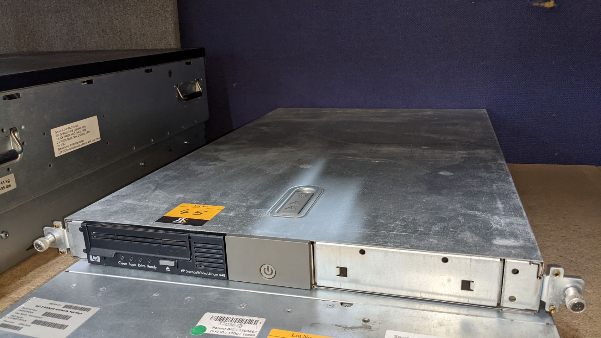 HP Storage Works single drive chassis with Ultrium 448 tape drive - Image 3 of 5