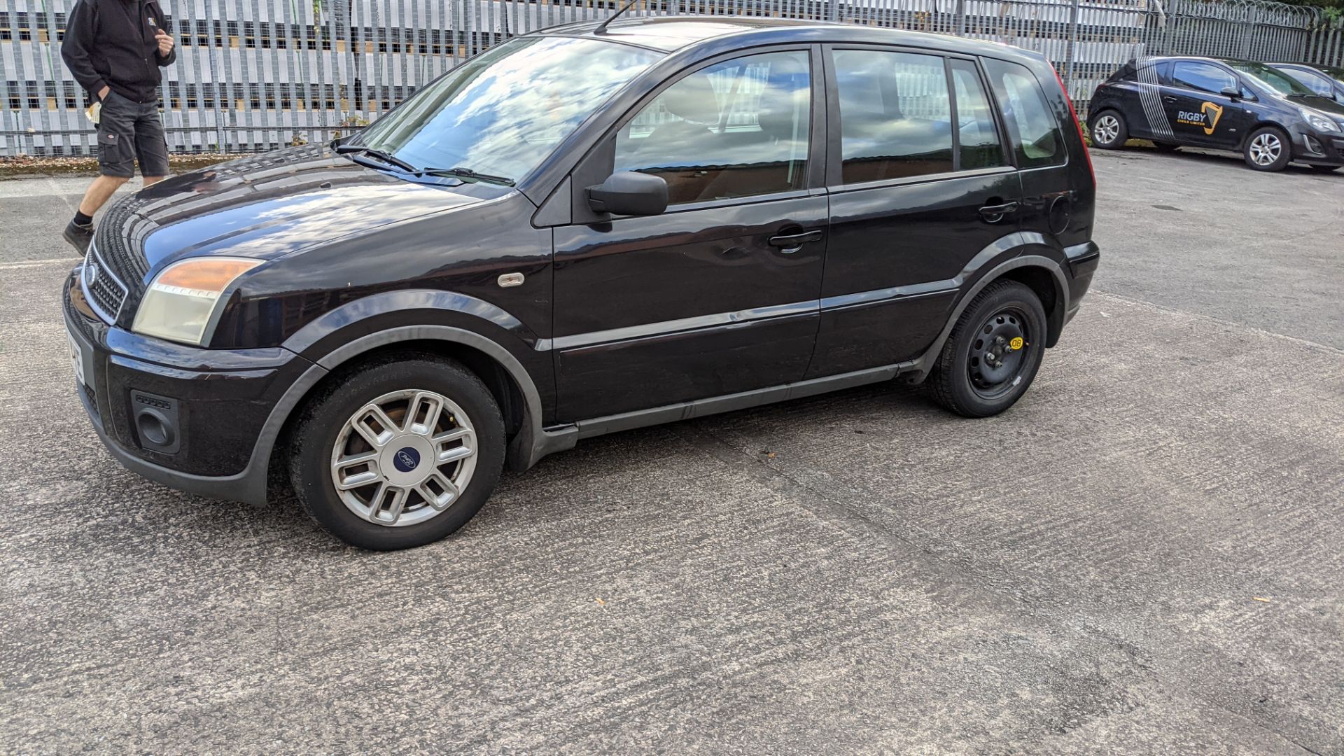 2006 Ford Fusion Zetec Climate TDCI 5-door hatchback - Image 6 of 29