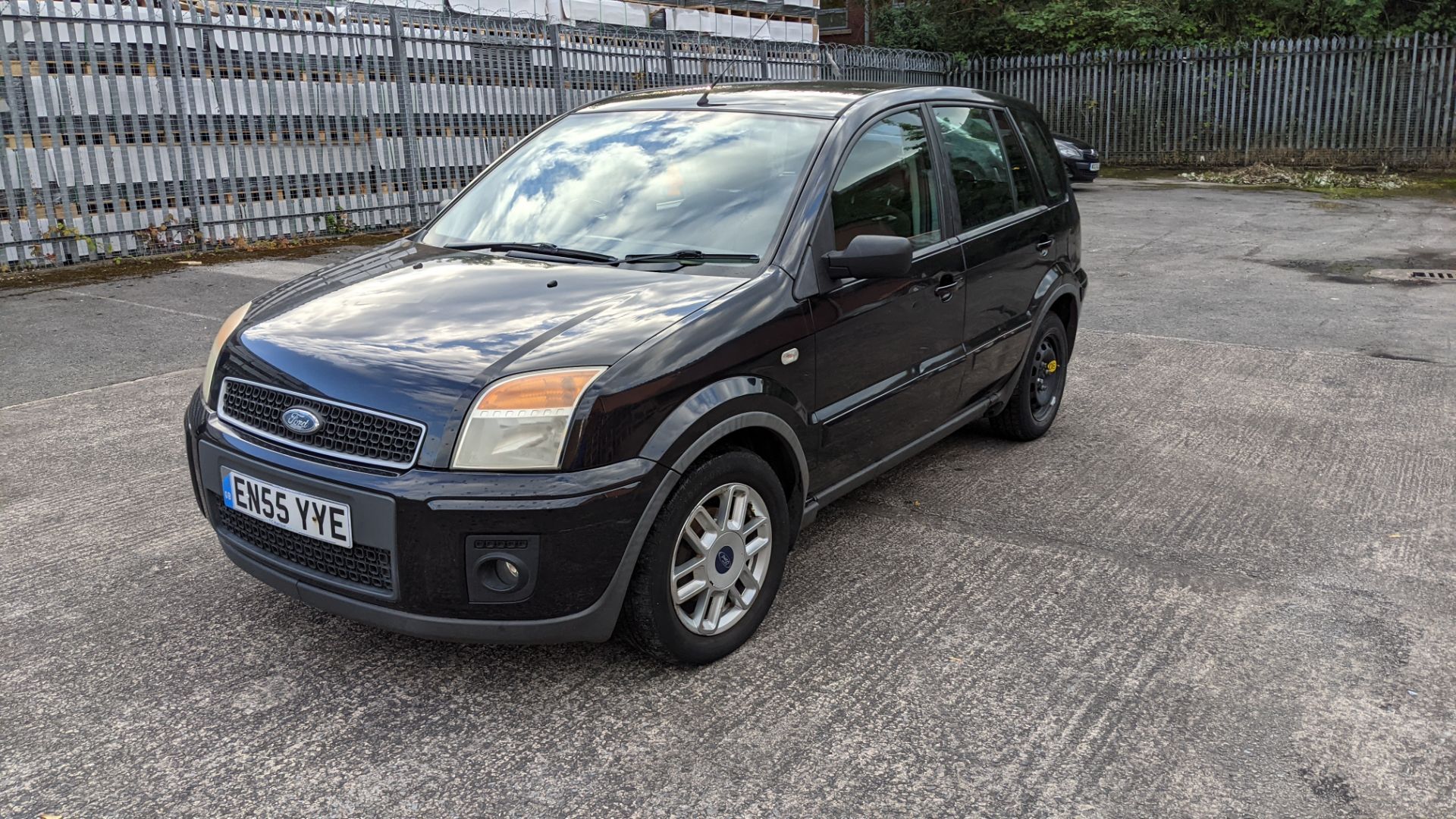 2006 Ford Fusion Zetec Climate TDCI 5-door hatchback - Image 5 of 29