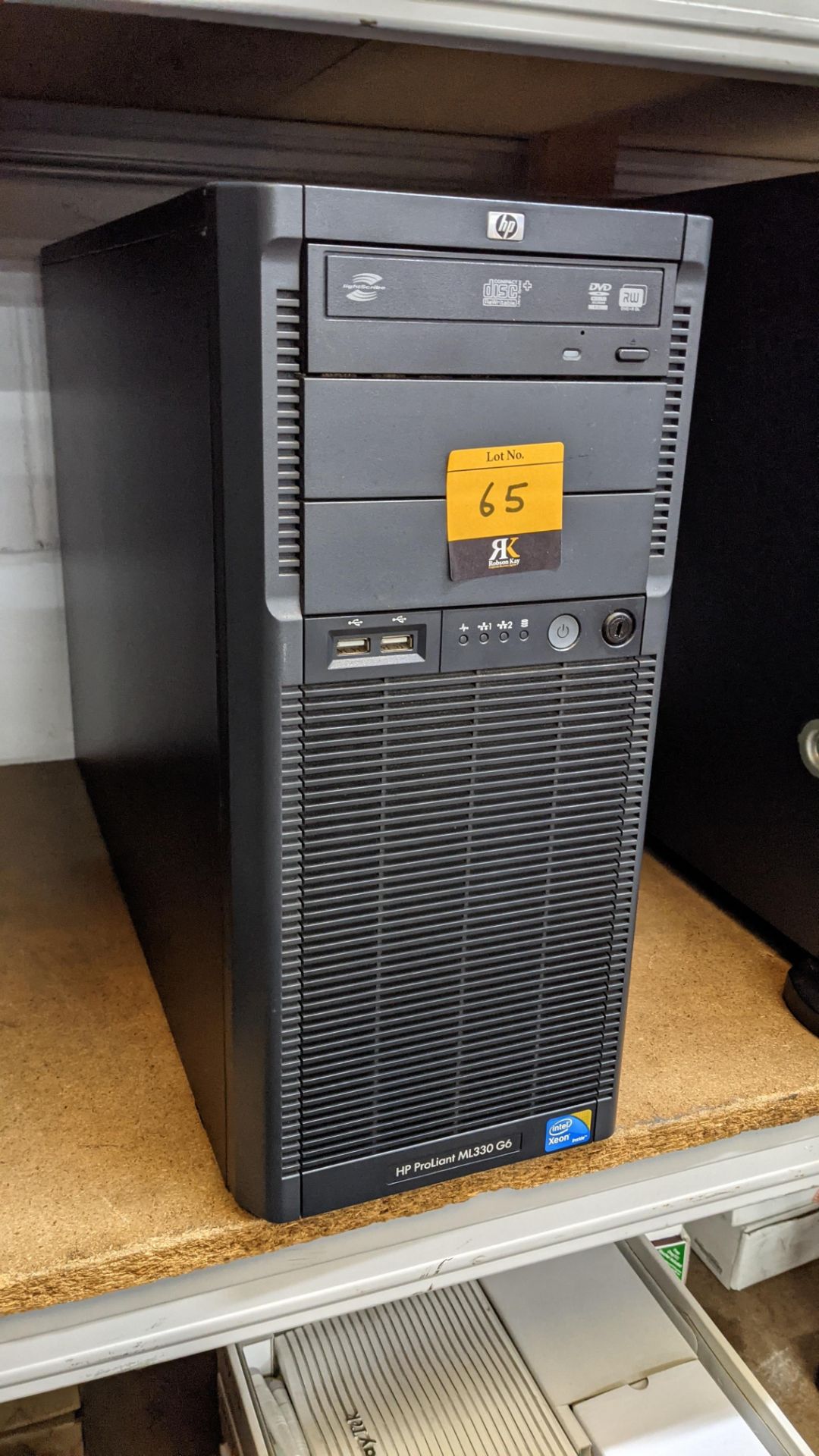 HP Proliant ML330 G6 server with 4 off 250GB hard drives & 30GB RAM