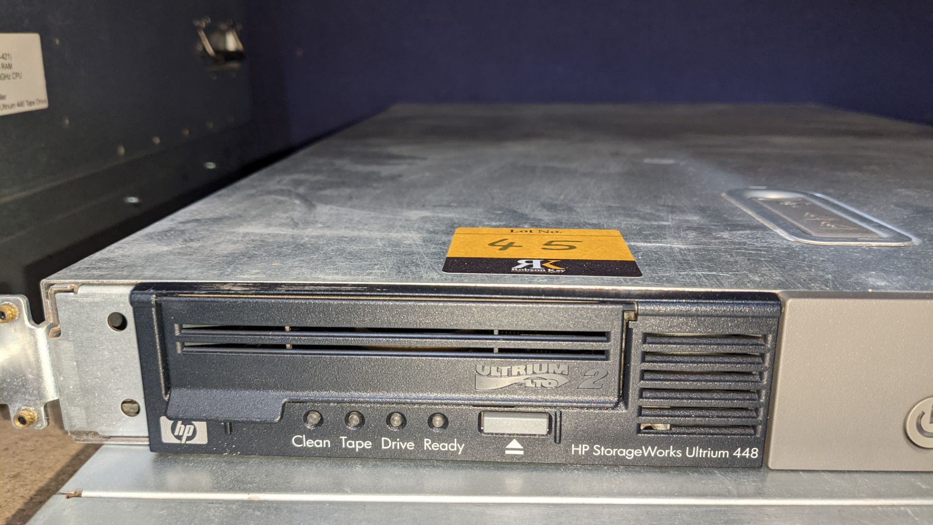 HP Storage Works single drive chassis with Ultrium 448 tape drive - Image 4 of 5