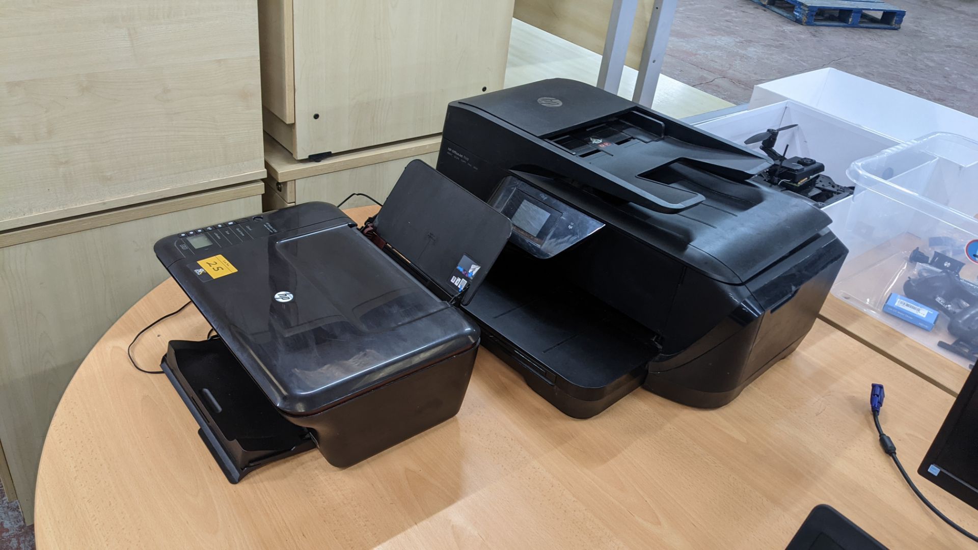 Pair of HP printers comprising HP OfficeJet 7510 printer/scanner/copier/fax & HP DeskJet 3050 printe - Image 2 of 7