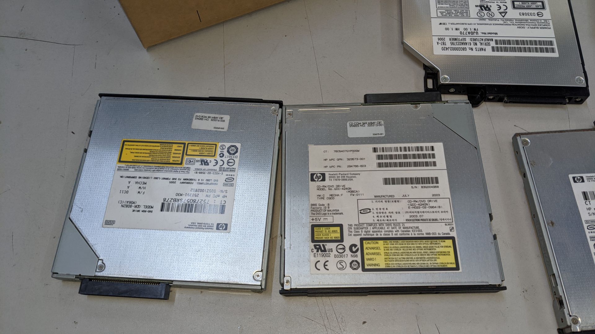 8 off assorted optical drives - Image 3 of 5