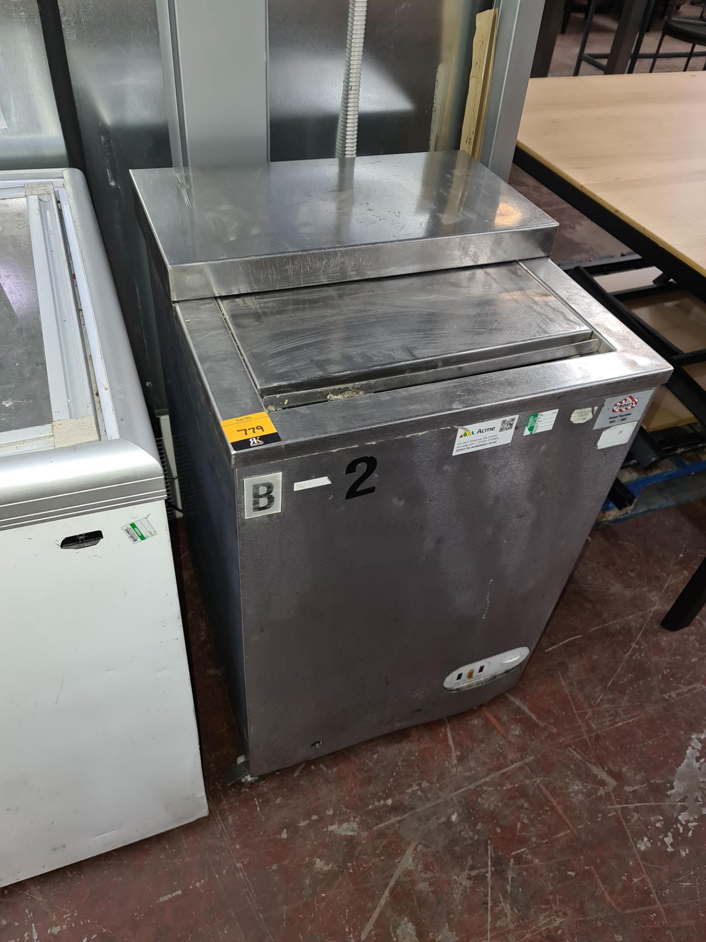 Stainless steel mobile sliding top freezer