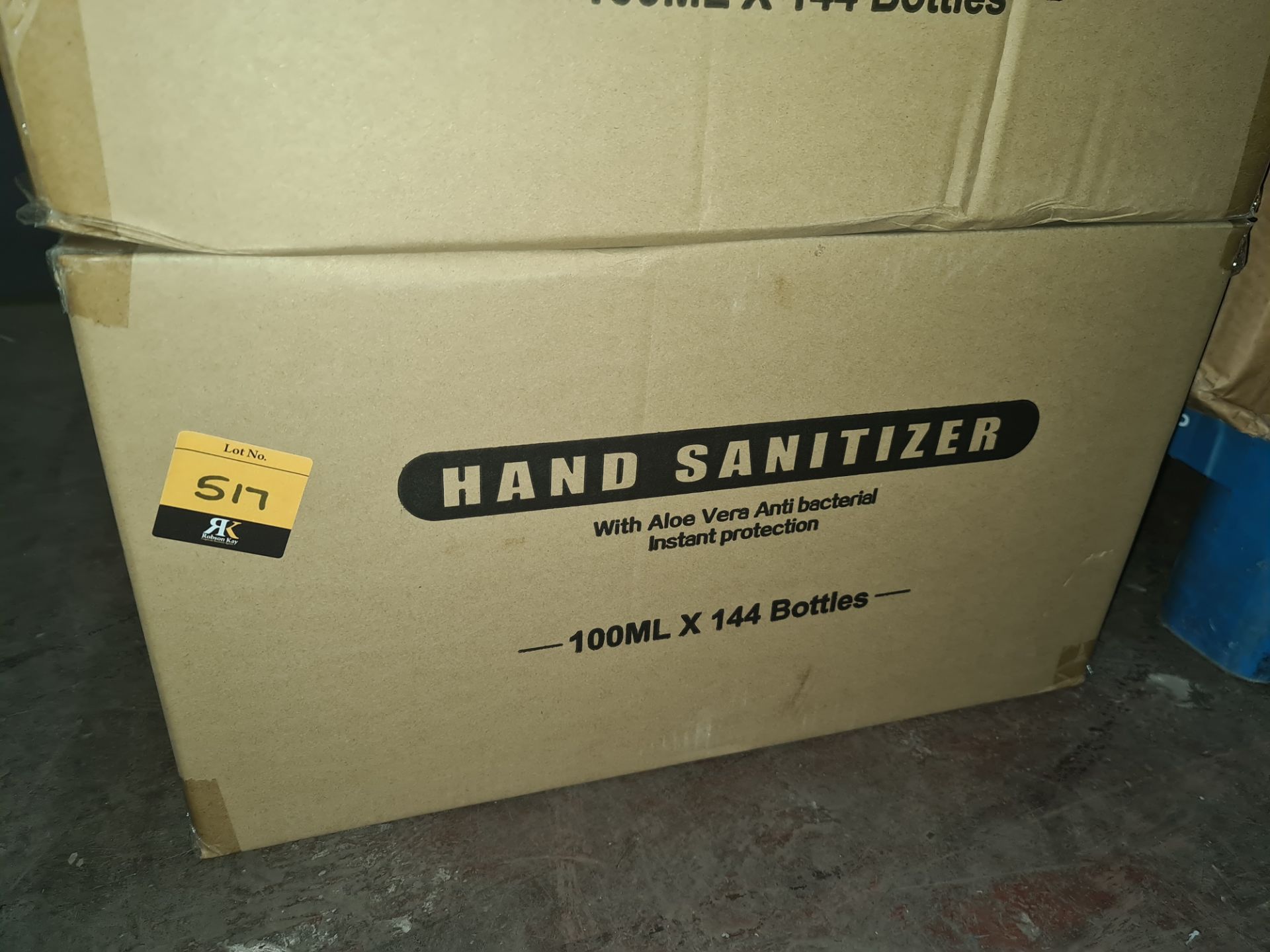1 box containing a total of 144 travel size bottles of alcohol based hand sanitiser. Each bottle is - Image 2 of 2