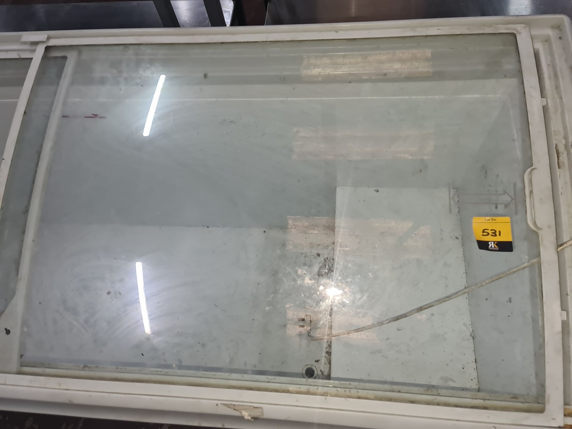 Clear topped chest freezer measuring approx. 1750mm x 650mm x 870mm - Image 2 of 4