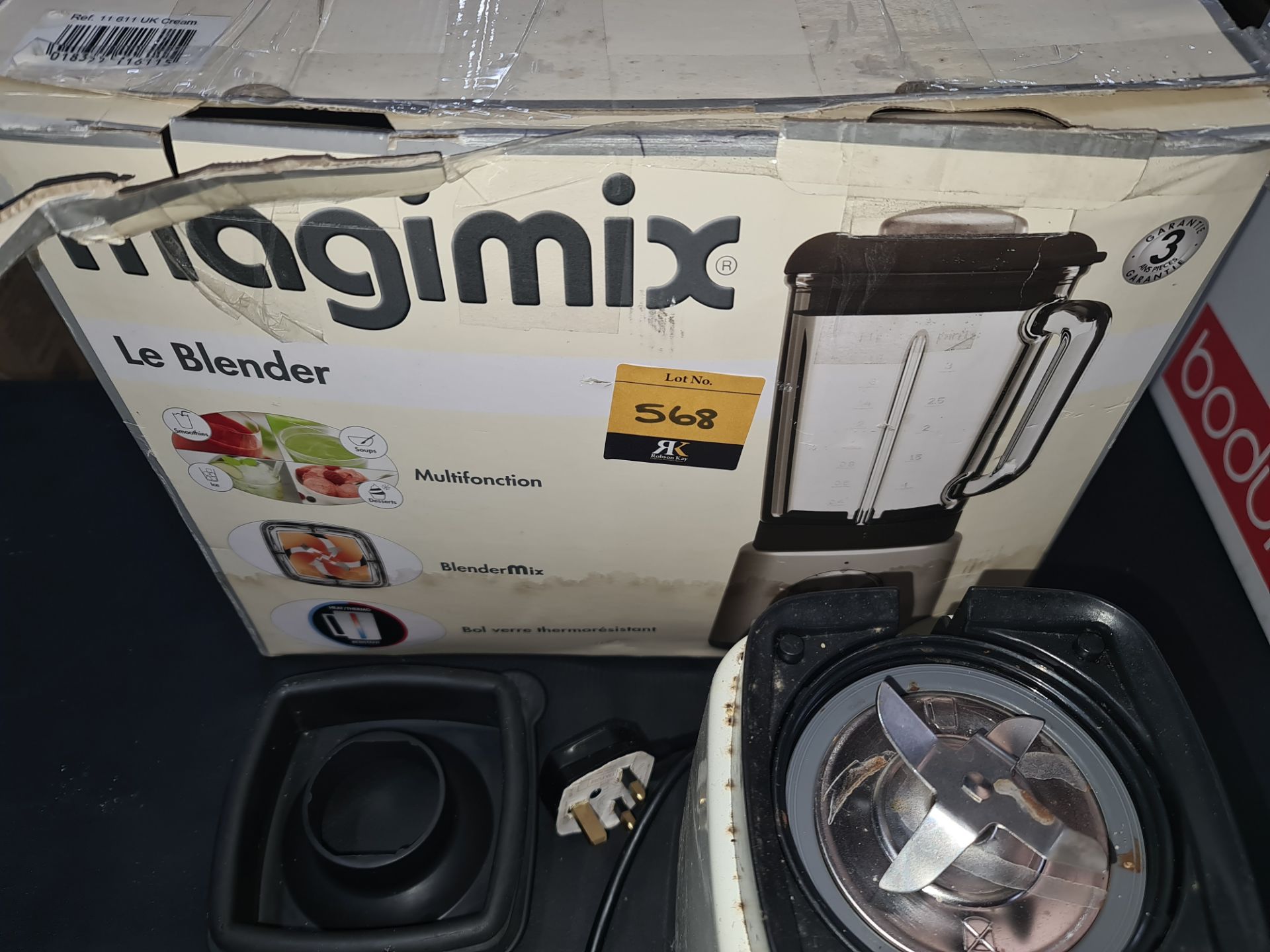 Magimix Le Blender including box & ancillaries but potentially incomplete? This lot also includes a - Image 4 of 4