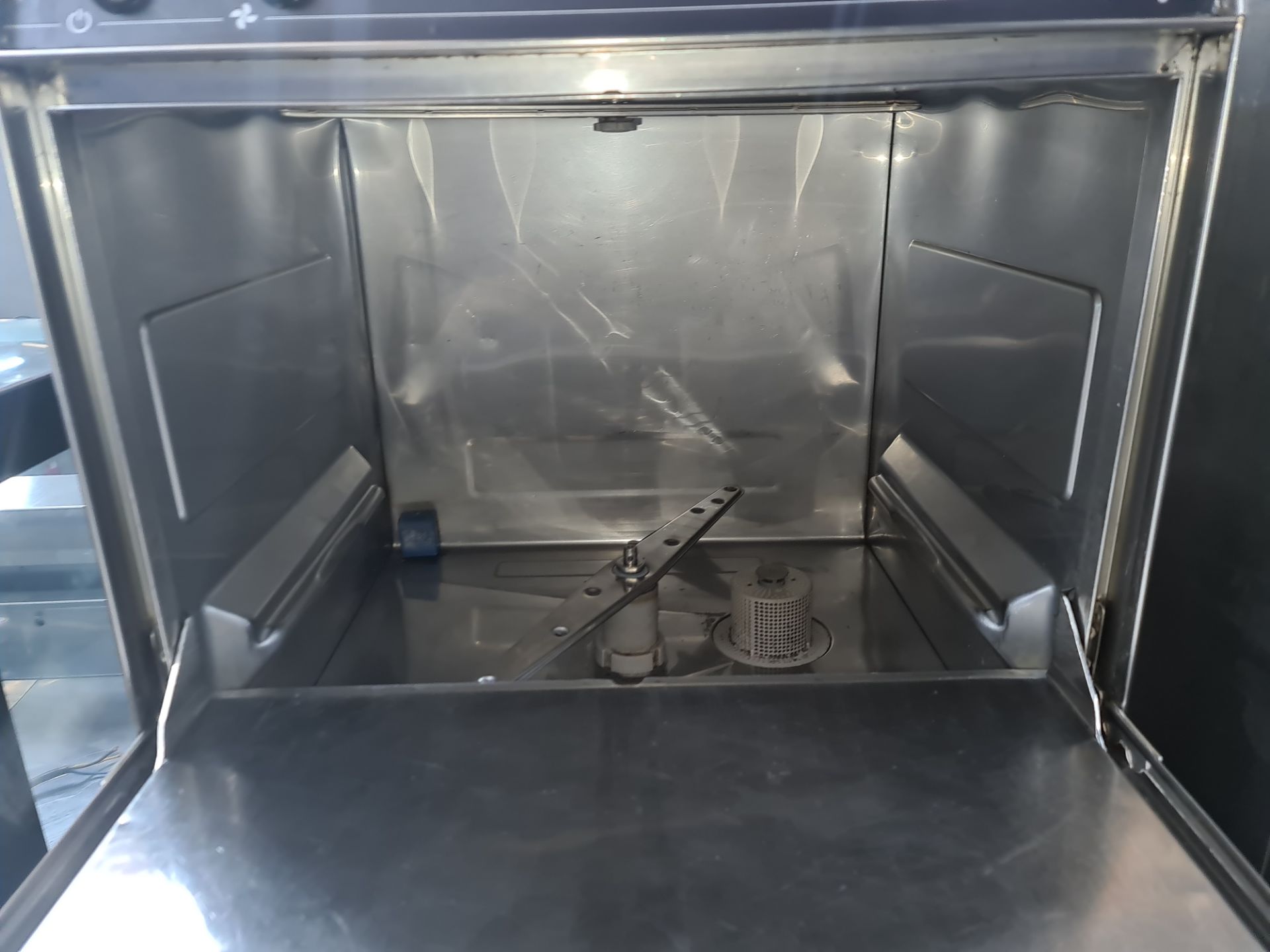 DC Series stainless steel glasswasher/dishwasher NB. This lot does not include the stand on which it - Image 2 of 4