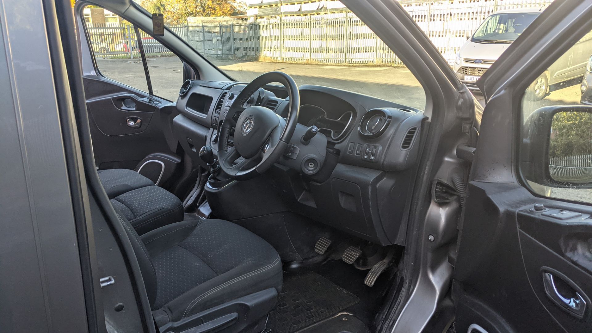 2019 Vauxhall Vivaro L2 2900 Sport CDTI BT SS panel van (Registration FD19 YTG) - Image 40 of 42