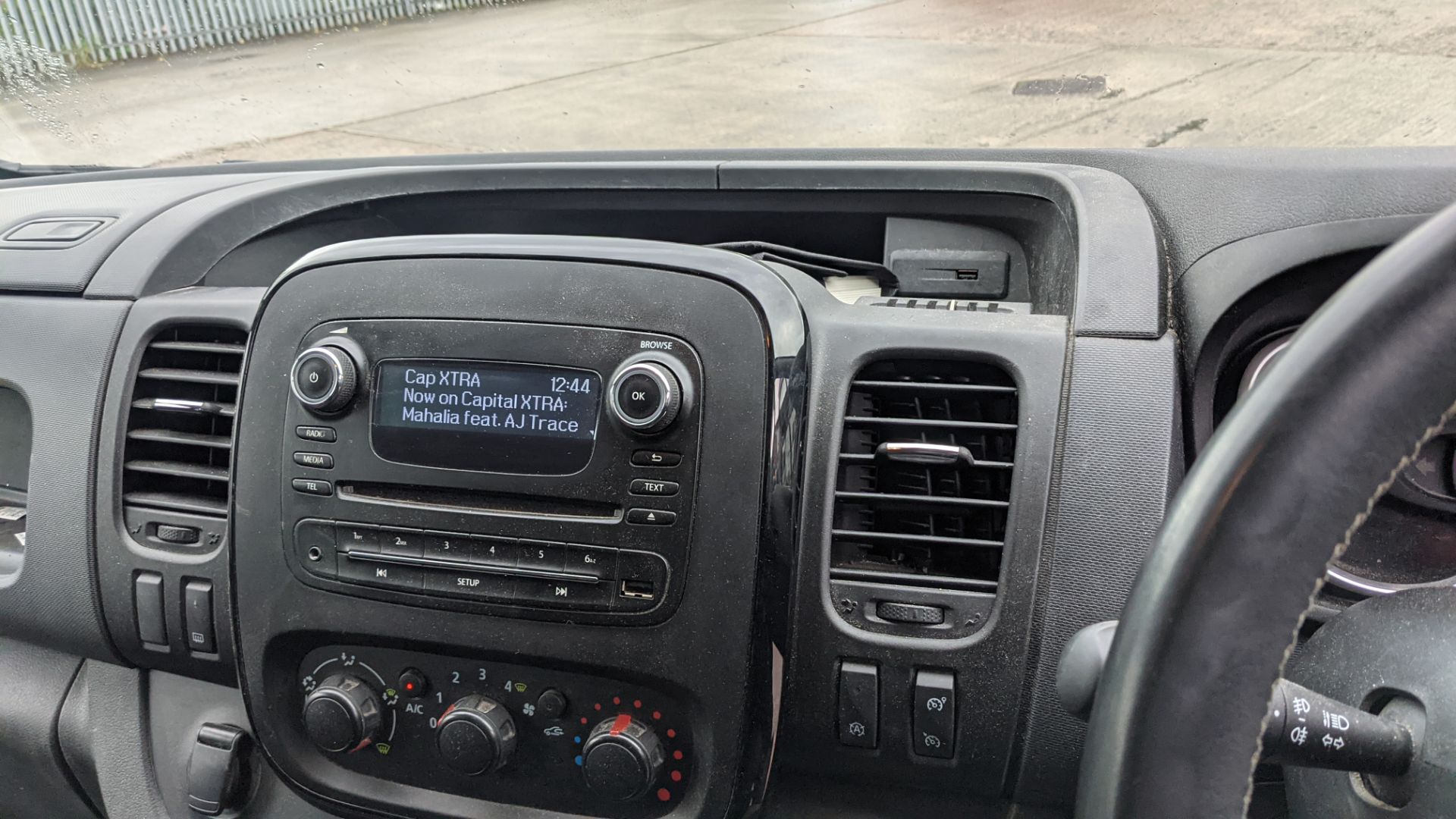 2019 Vauxhall Vivaro L2 2900 Sport CDTI BT SS panel van (Registration FD19 YUB) - Image 33 of 55
