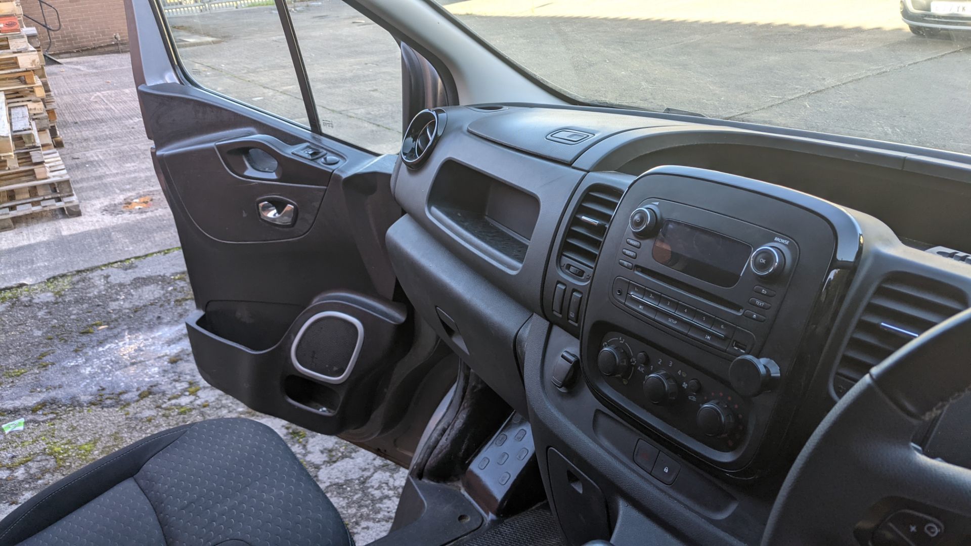 2019 Vauxhall Vivaro L2 2900 Sport CDTI BT SS panel van (Registration FD19 YTG) - Image 35 of 42